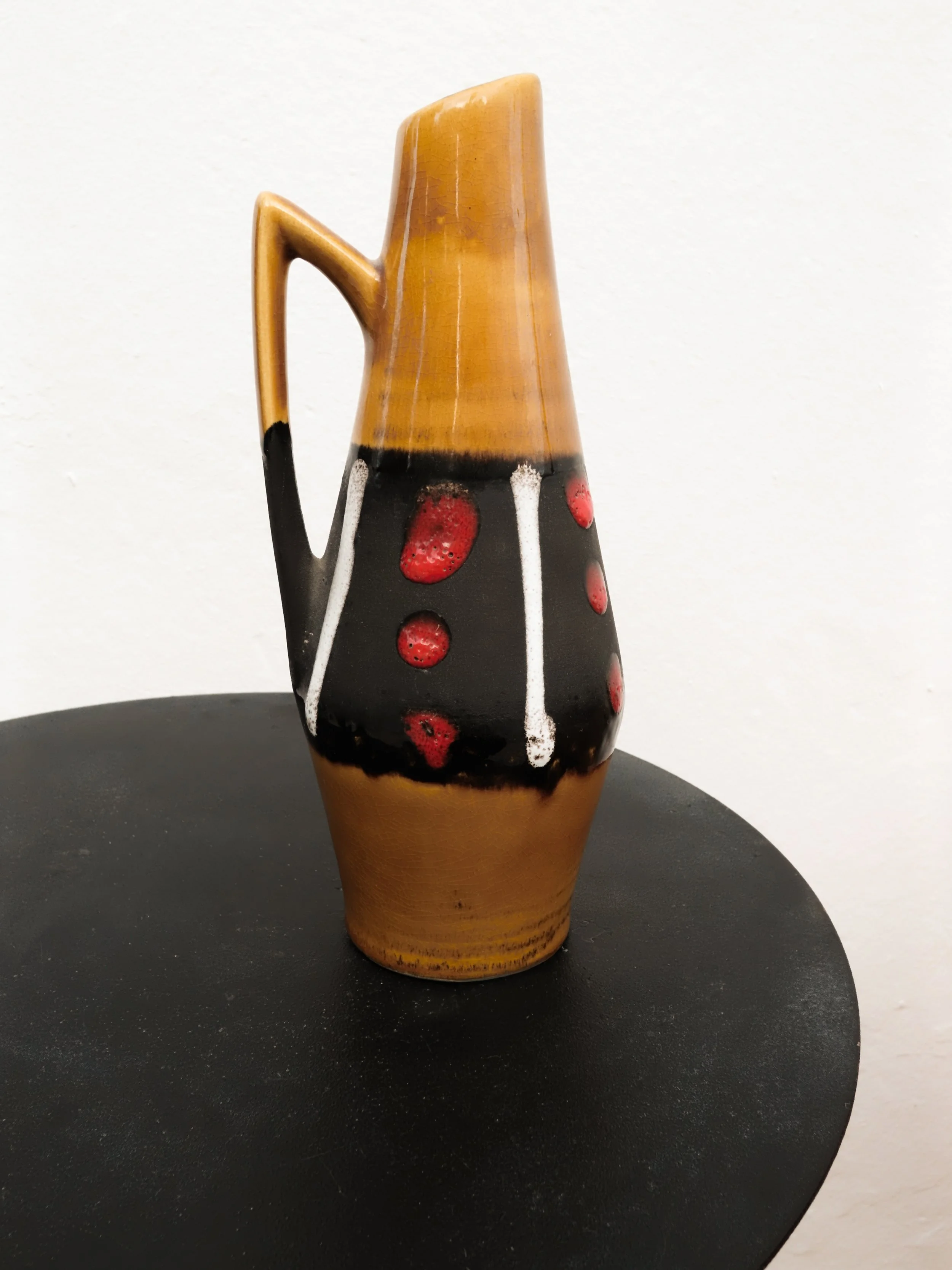 handled vase (vintage)