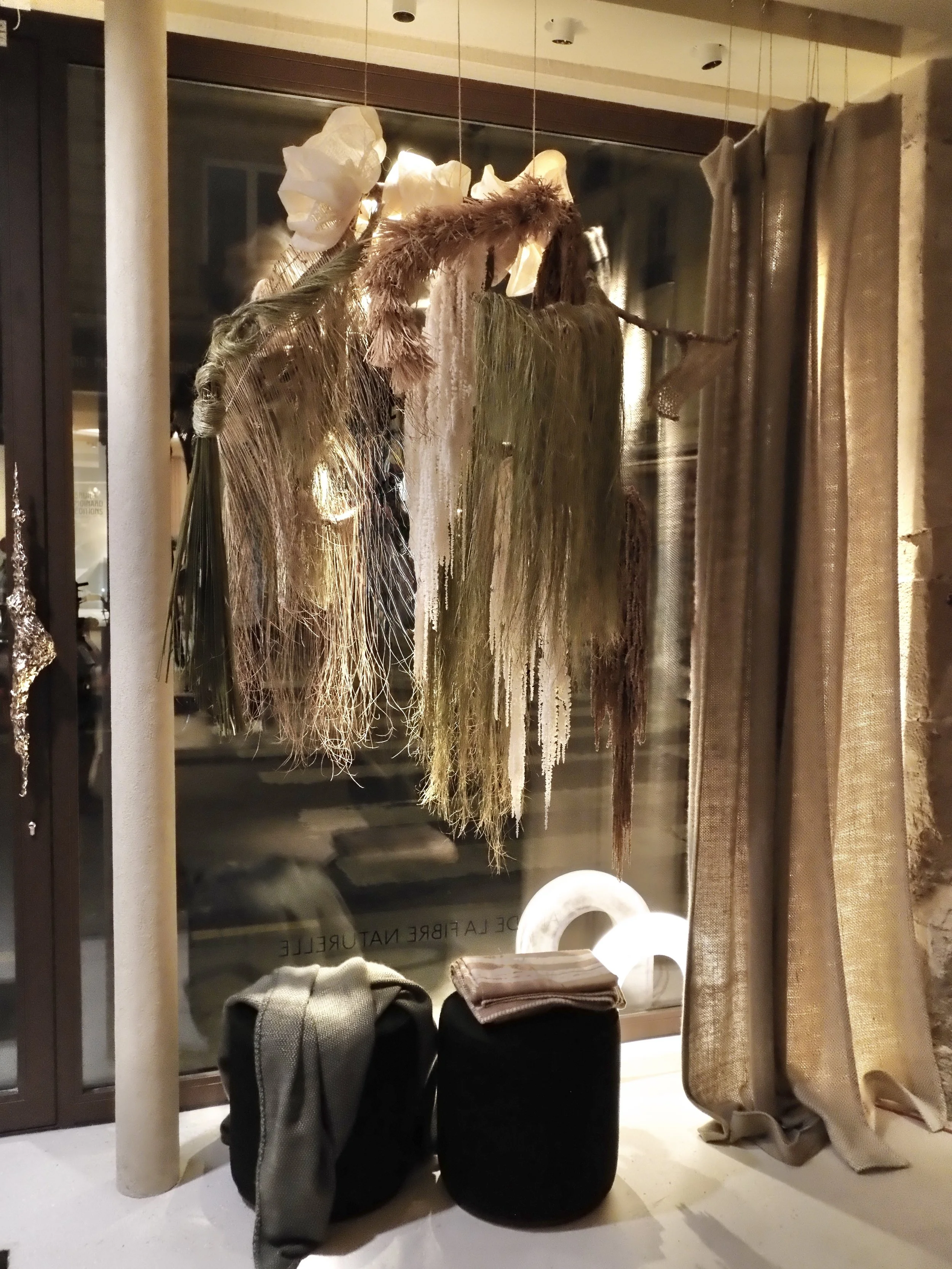 CMO Paris . showroom installation. Paris