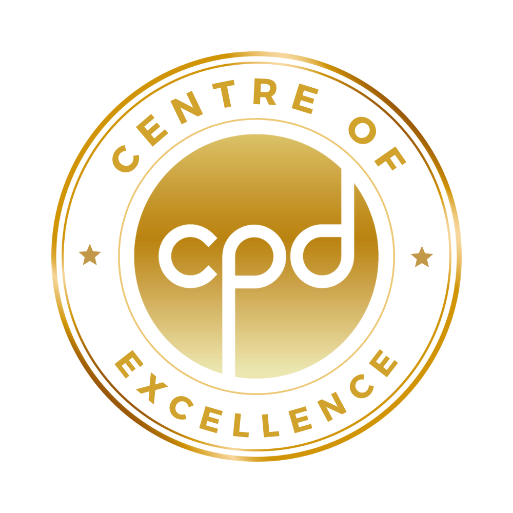 Logo circolare con scritte in inglese 'Centre of Excellence' e 'Excellence' e con un simbolo stilizzato al centro con le lettere 'cpd' in bianco su sfondo oro.