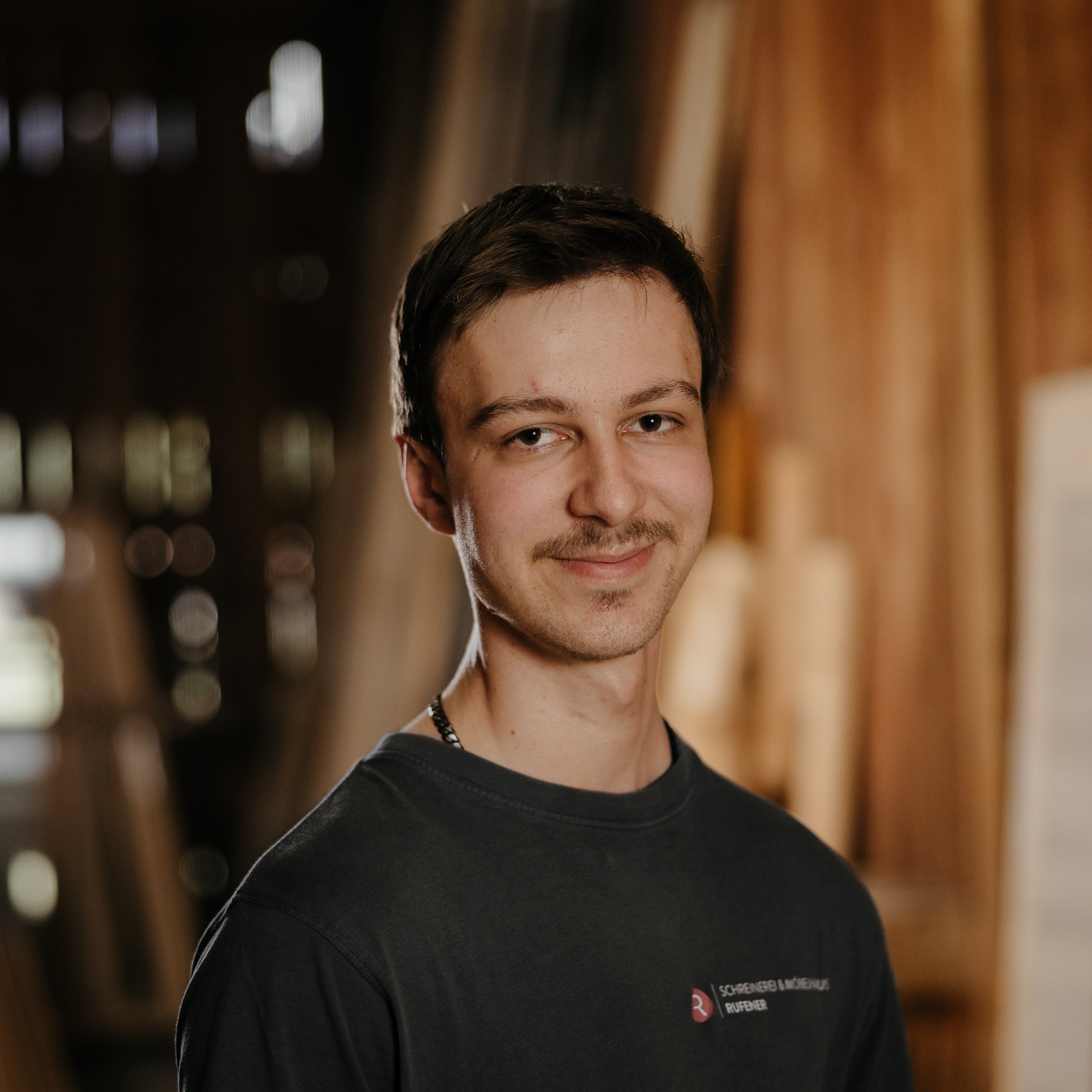Yanick Schorer, Schreiner