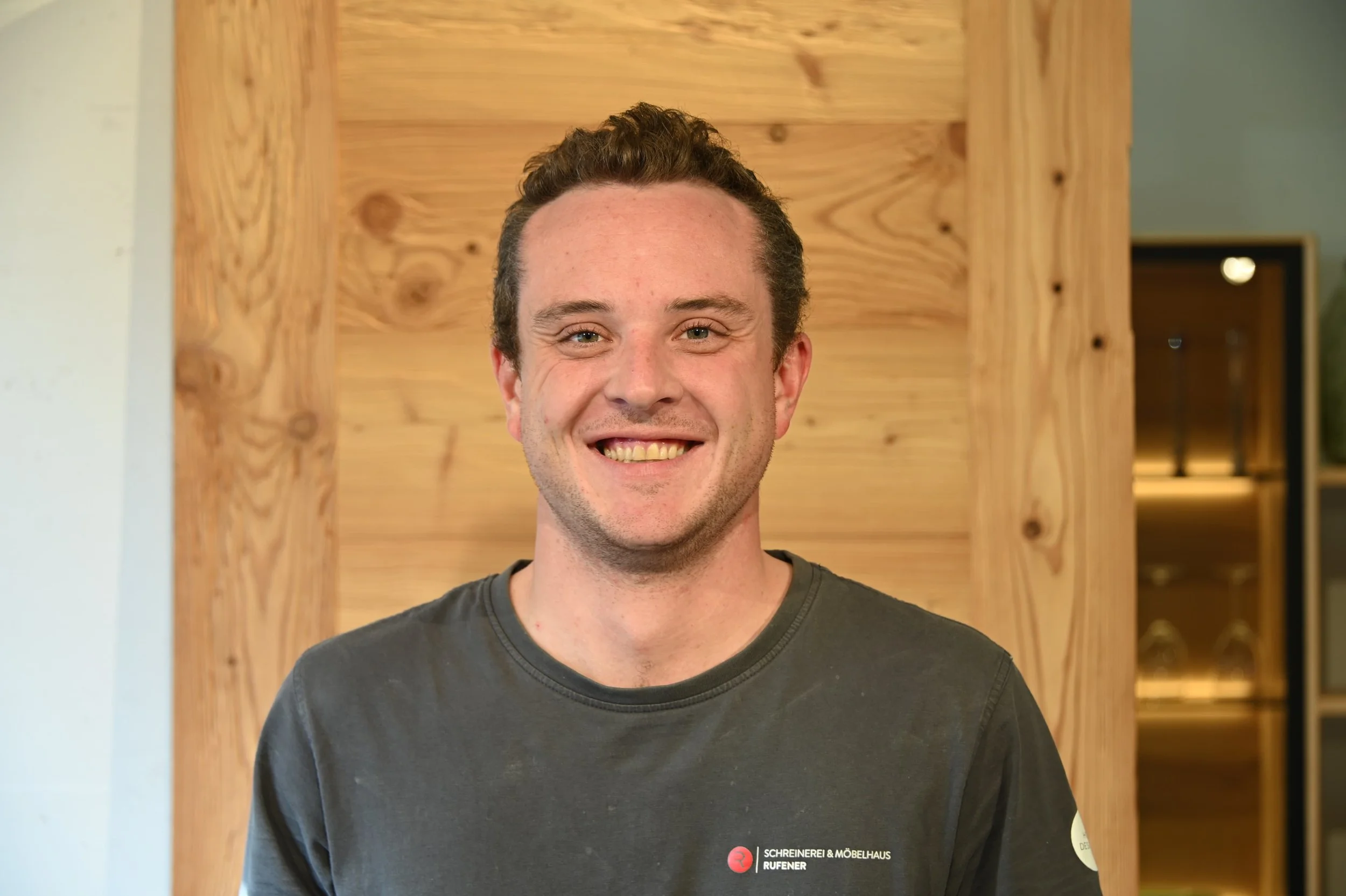 Simon Haldi, Schreiner