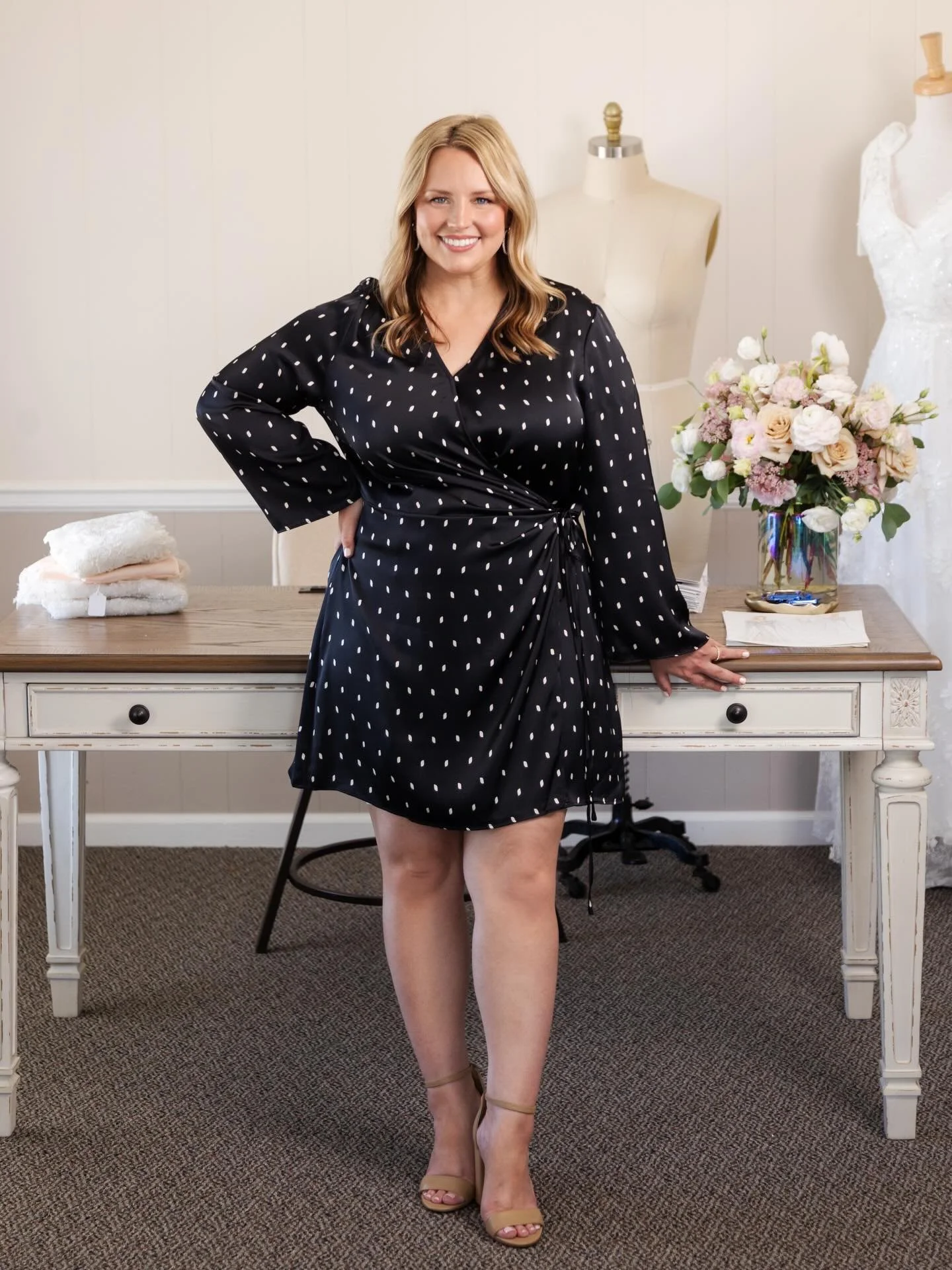 Reintroducing myself 🤍

I&rsquo;m Janna - the designer and creative behind JM Couturi&egrave;re, a space where craftsmanship, individuality, and timeless style come together. My work is rooted in a deep love for detail, storytelling, and creating pi