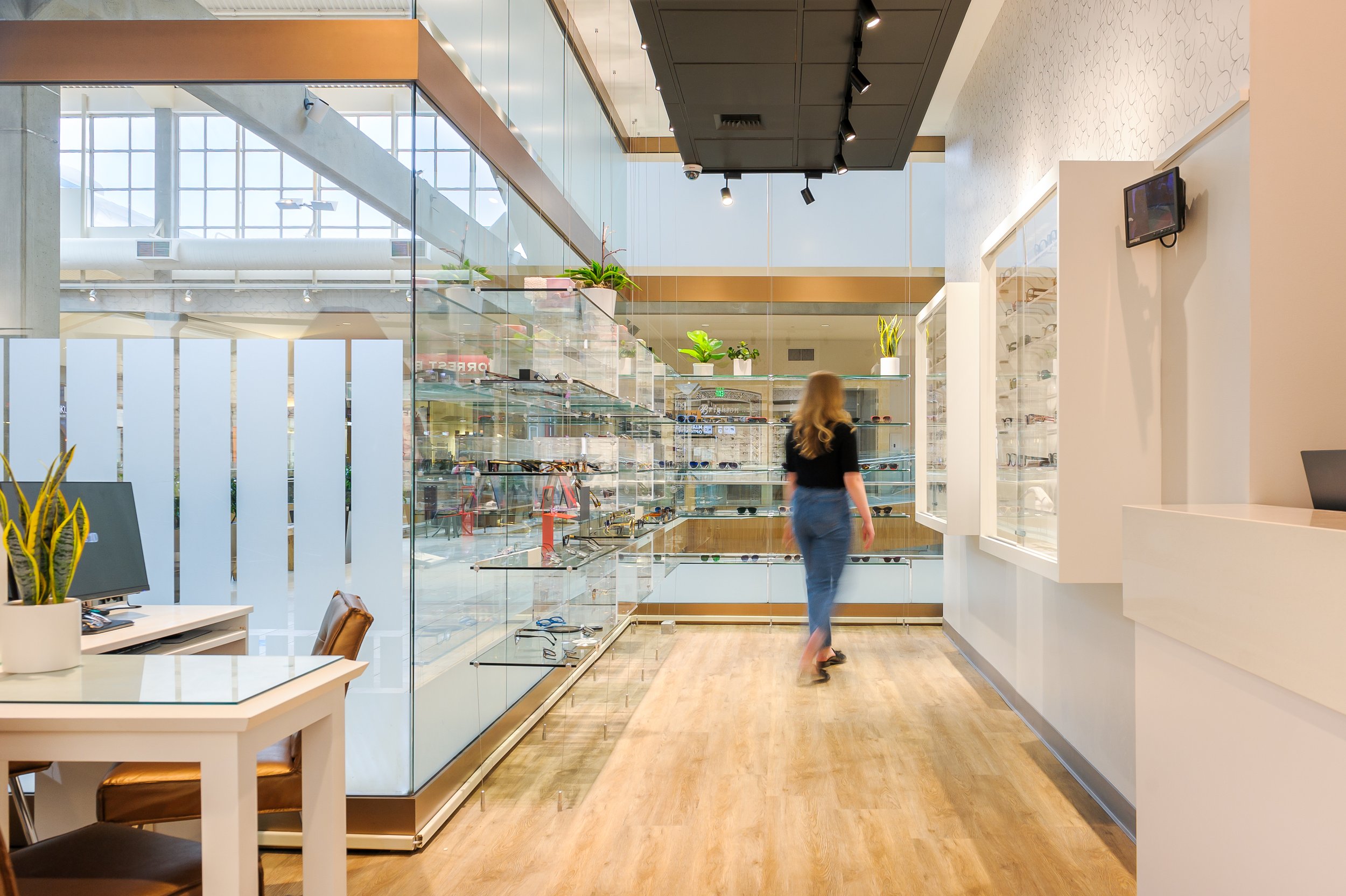 MARKET OPTICAL BELLEVUE SQUARE