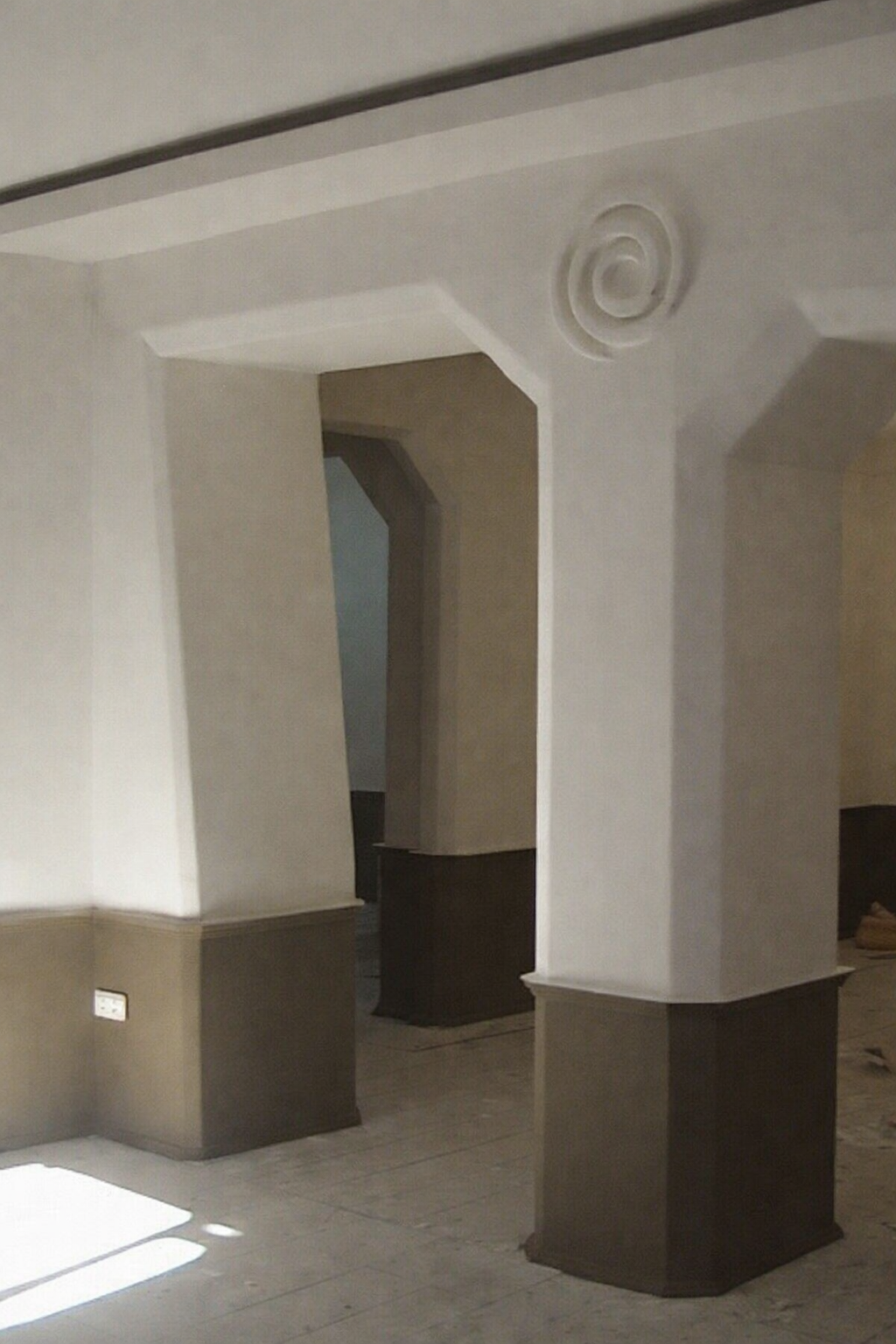 Art cafe and gallery TAPIR in Tbilisi. Designed by Anton Balanchivadze