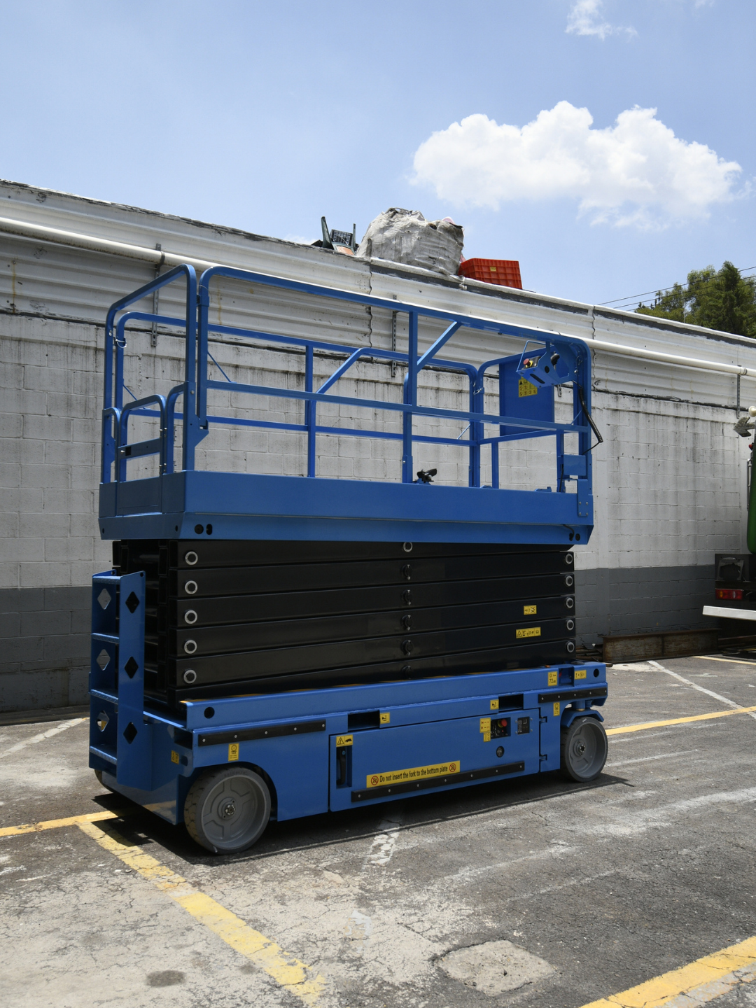 Plataforma de elevacion 14 m