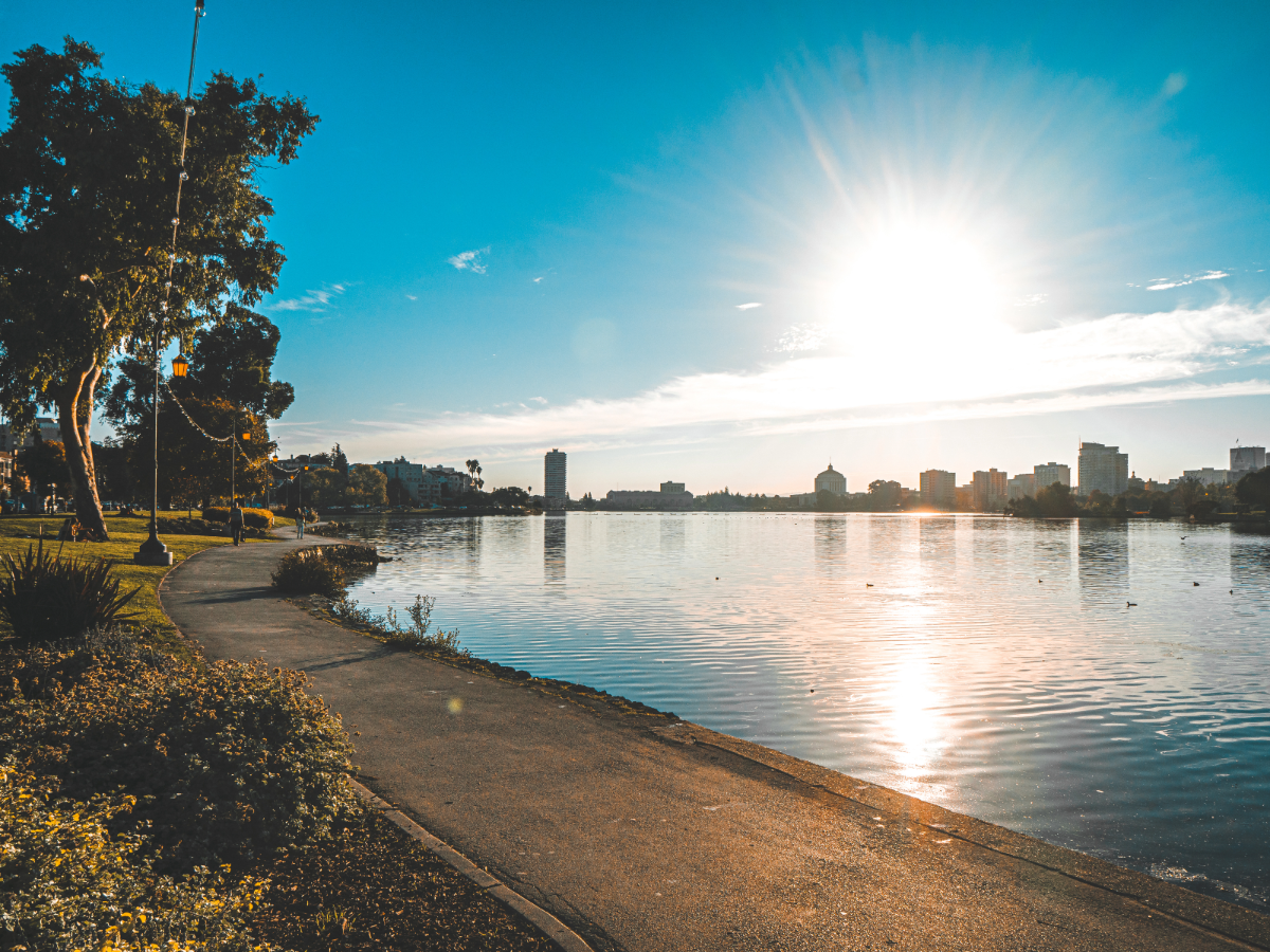 SF Bay Area_4x3-2-Lake Merrit.png