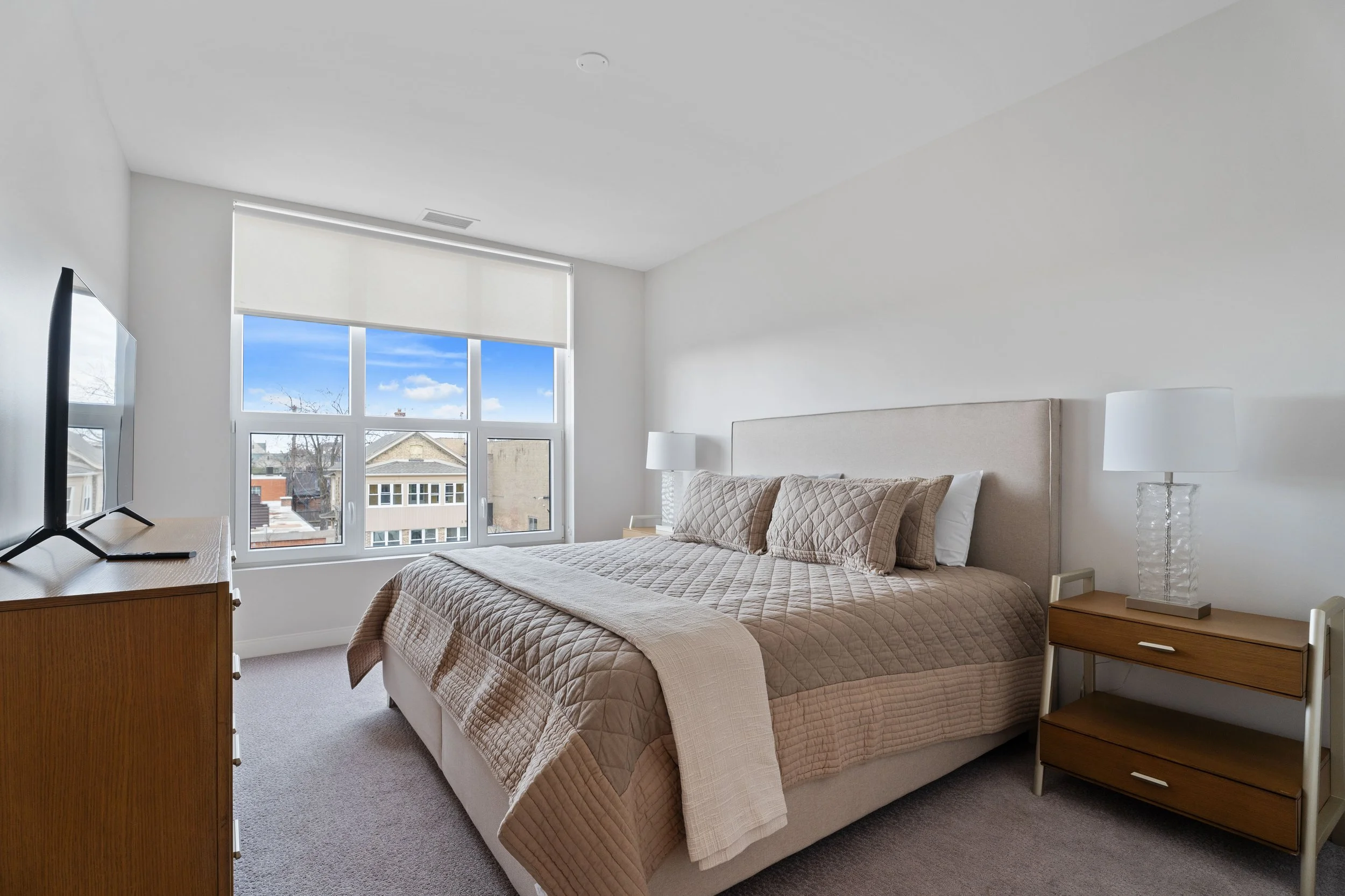 Corporate housing furnished apartment