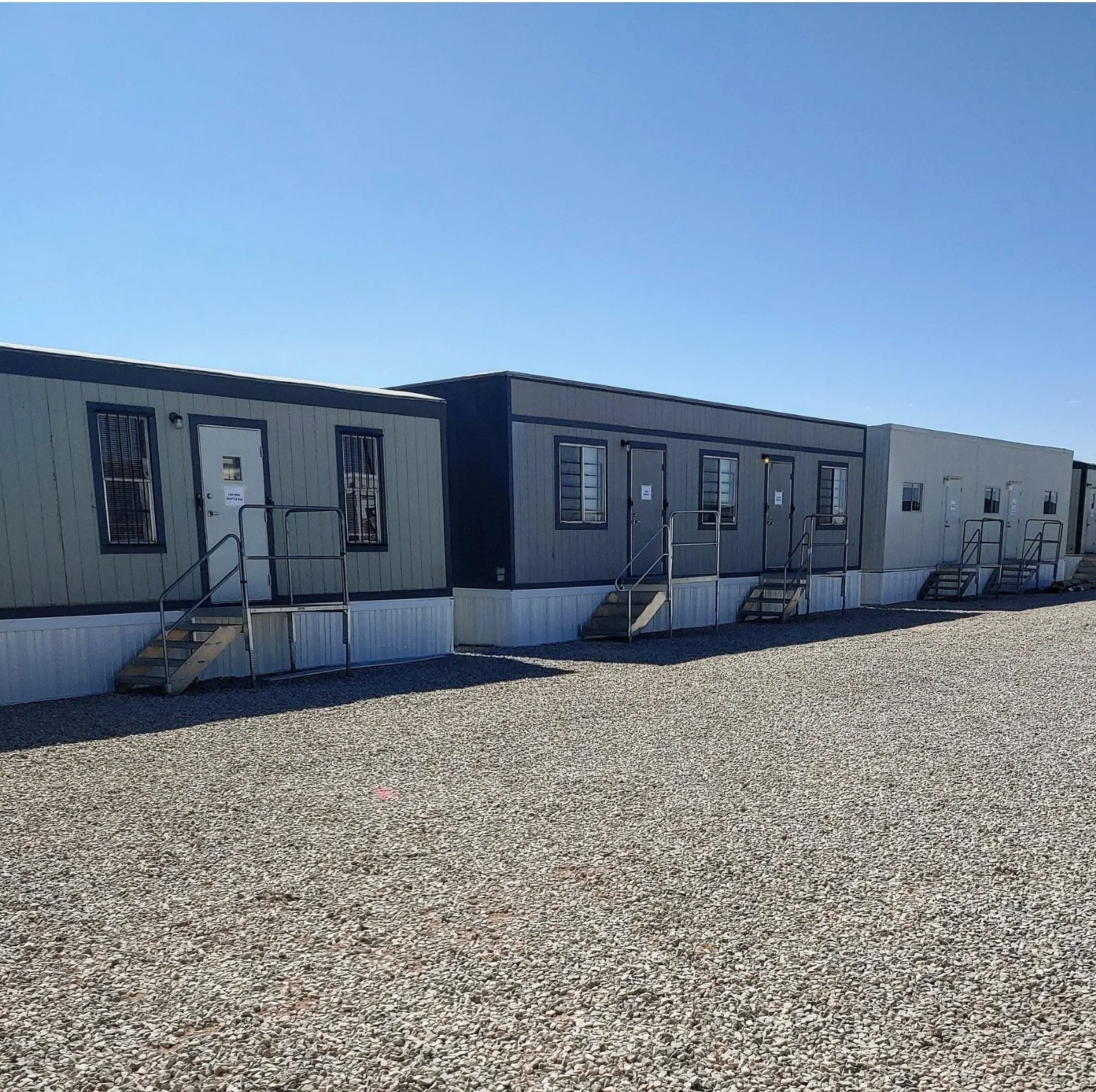 Temporary modular lodging unit used for data center, energy, and utility project housing.