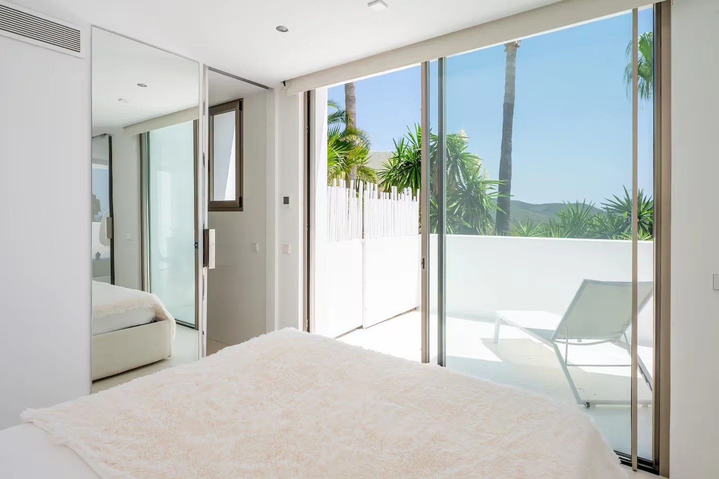 Bedroom 4.jpg