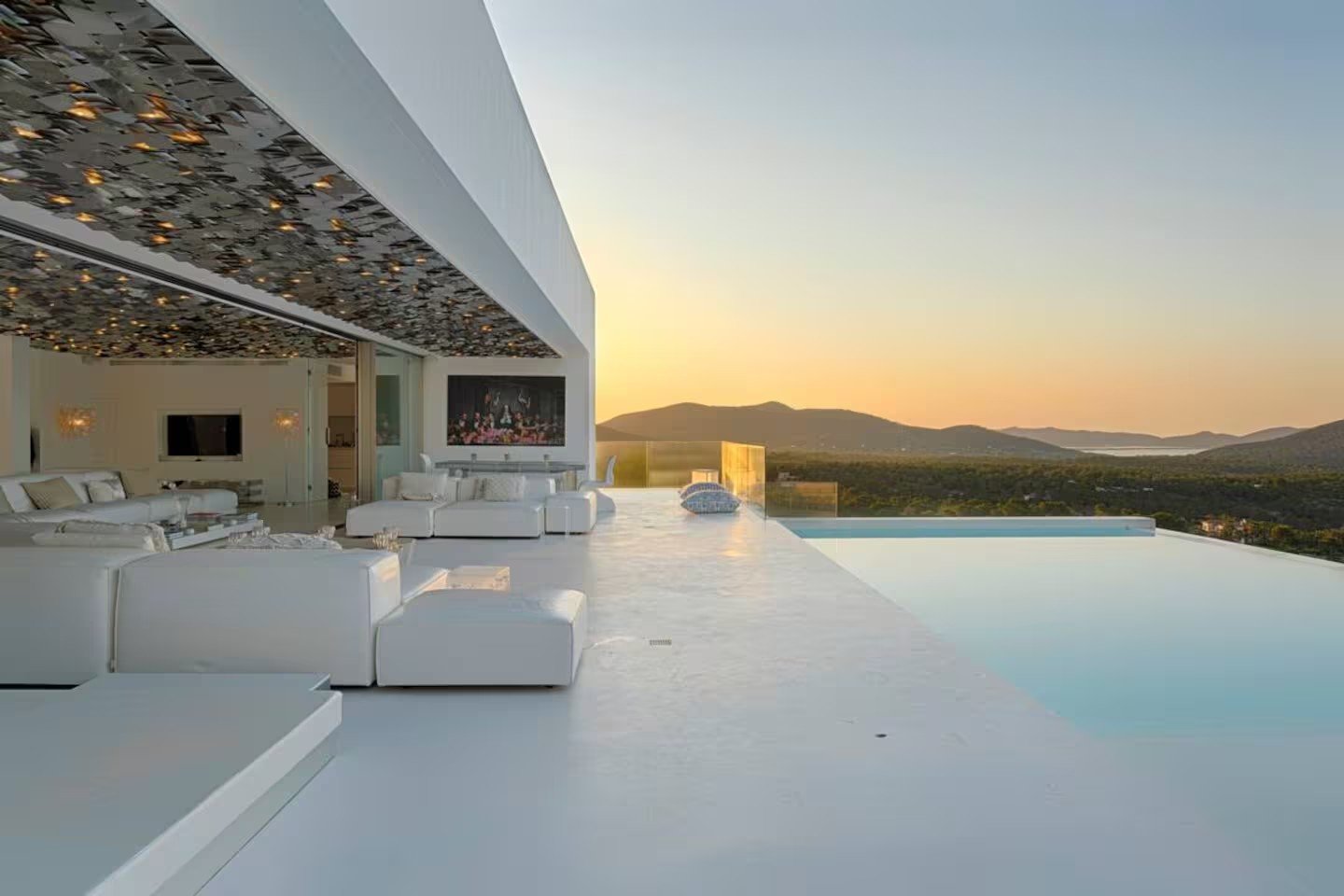 Pool(5).jpg