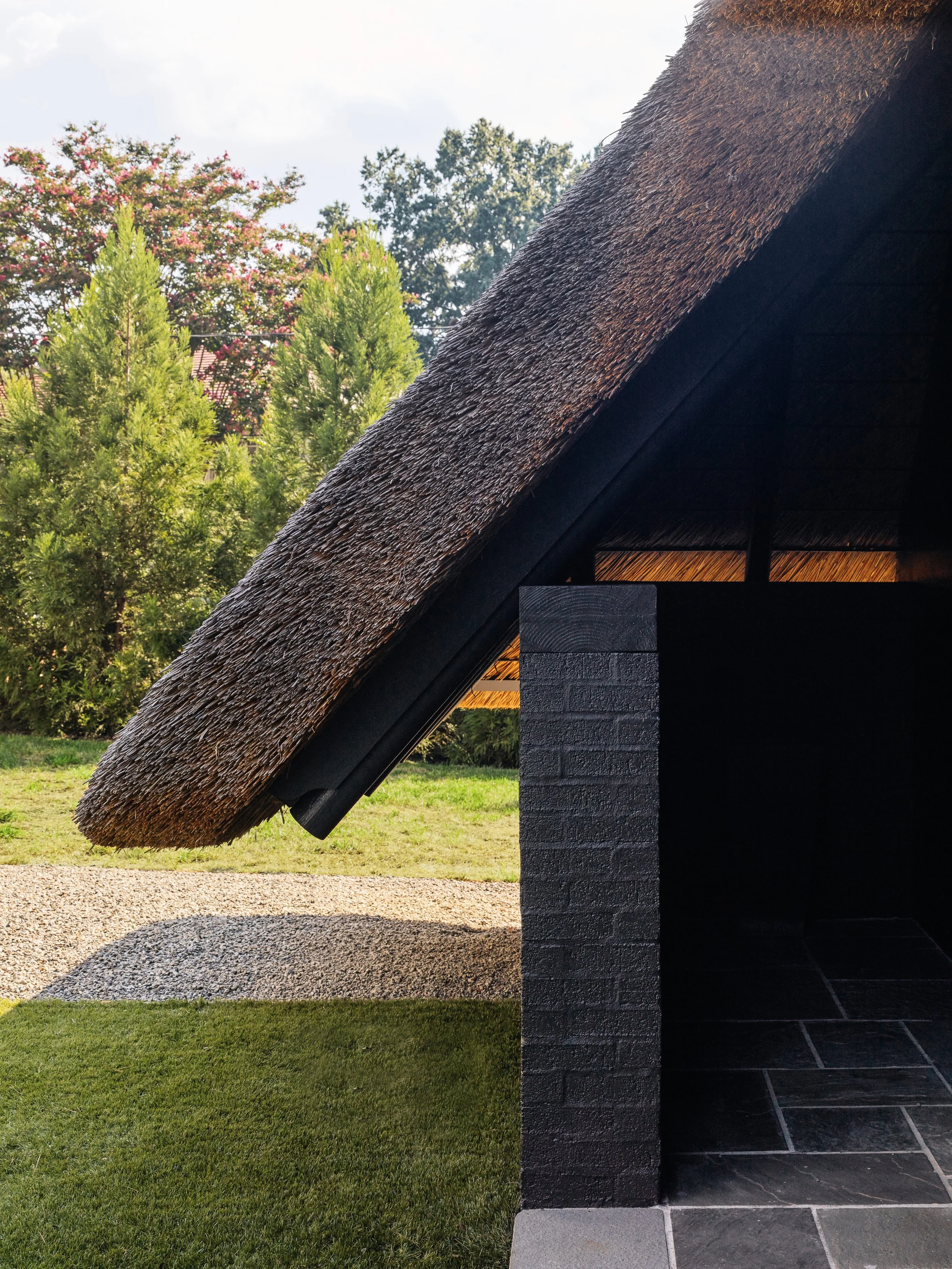 thatch-7.jpg