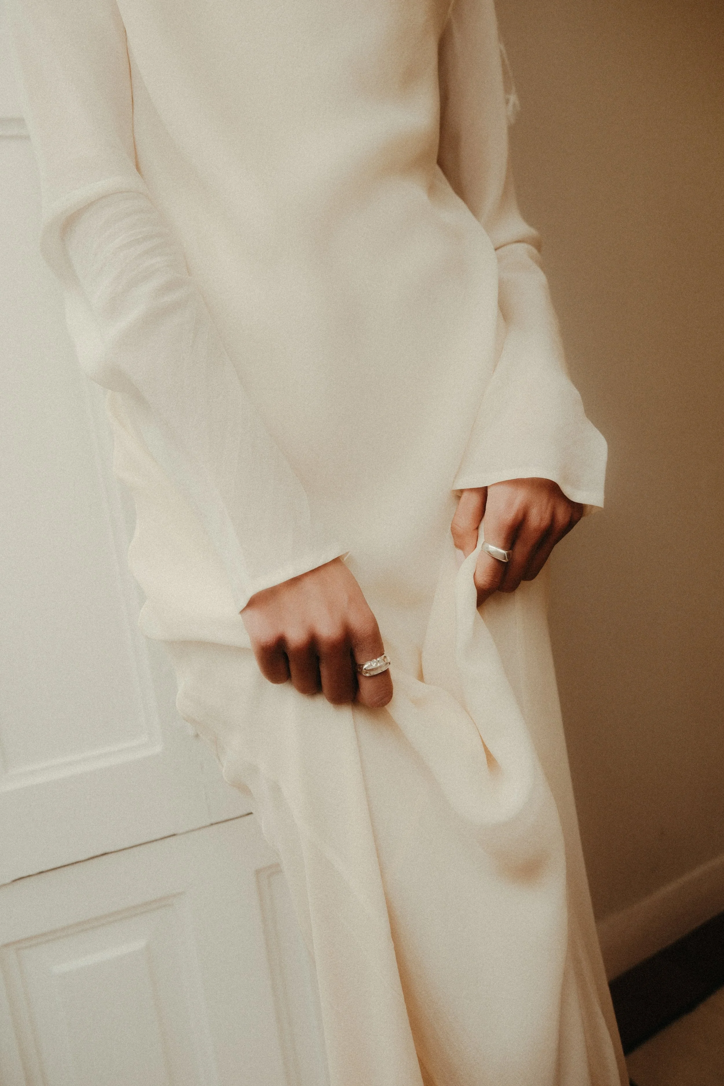 Theoro-thebride-2024-fotografia-mardepecas-andreasanchez16.jpg