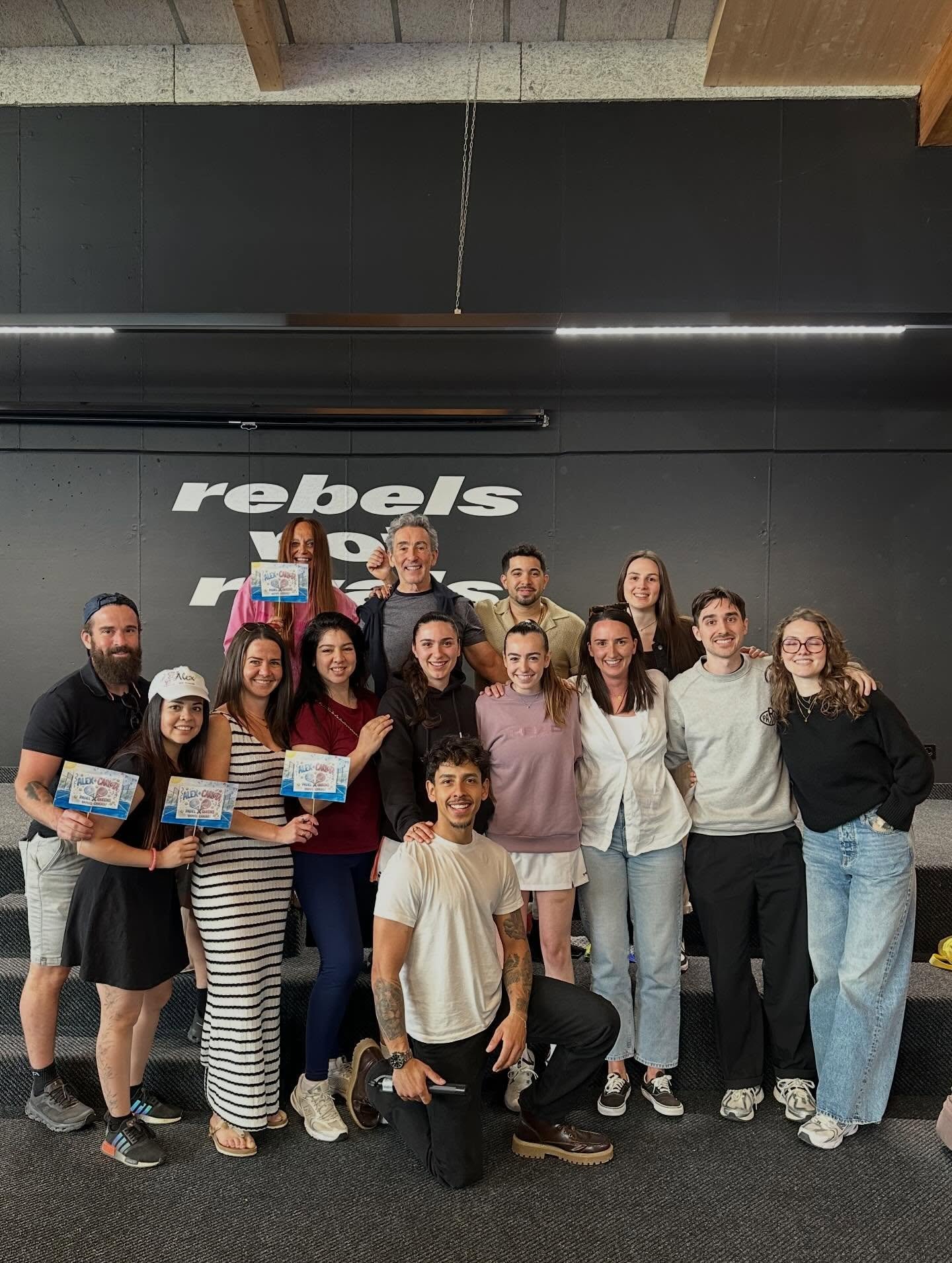 4/6 6/7 heute gegen die sp&auml;teren Turniersieger &ndash; f&uuml;r unser Padel Heights Team: Alex &amp; Carlota.

An unsere Familie: Danke, dass ihr da wart und uns die ganze Zeit unterst&uuml;tzt habt. Mit euch an unserer Seite bekommt jeder Momen