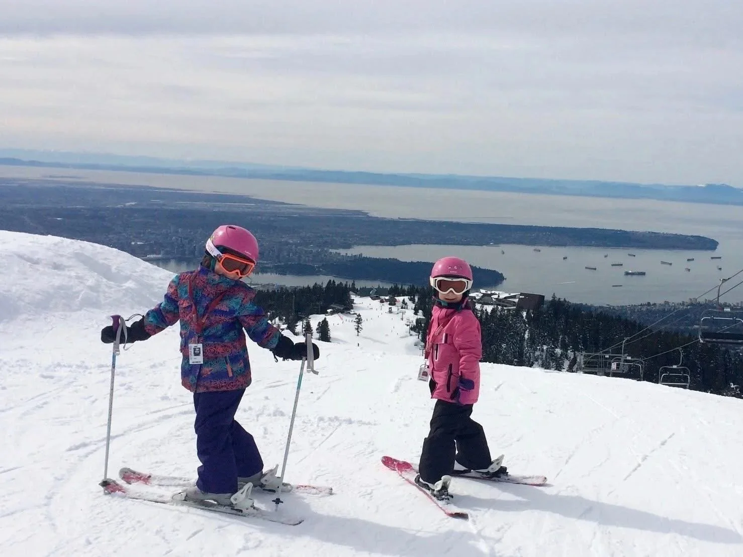 In 1989 in grade 9, I learned to ski at Grouse. In the late 90s I started hiking the grind, met a wonderful community of hikers and ultimately the man I married in 2006. My kids were born in 2007 and 2010, hike up the grind regularly to this day, lea