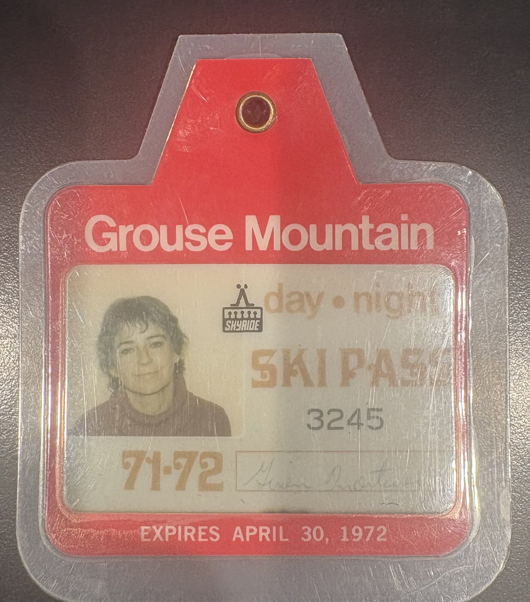 This is my mom's season's pass from the 1971-72 ski season. It was the first year our family of five had passes and I have such fond memories of skiing together, especially at night with the glorious views below. We loved the ride up on the Skyride a