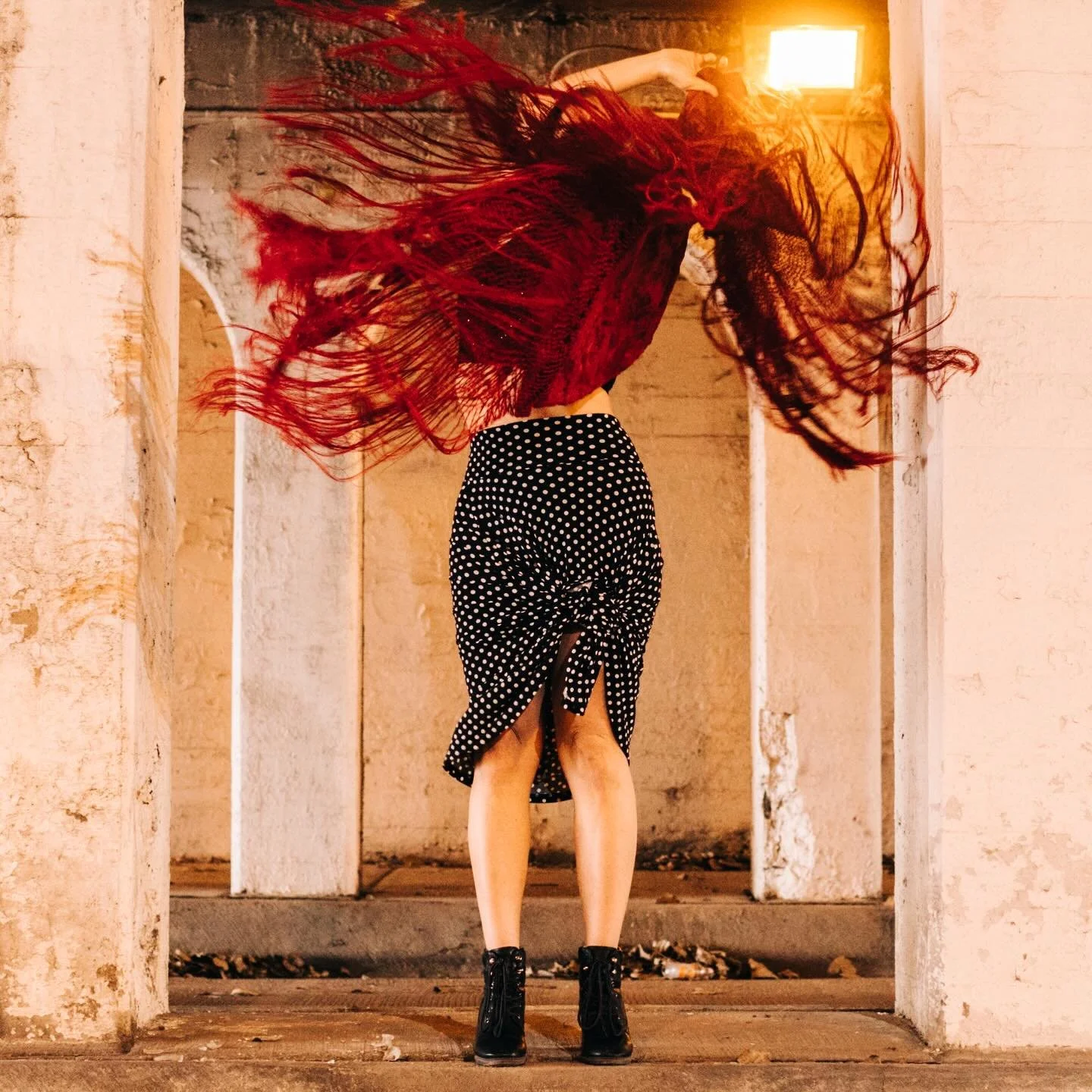 &ldquo;𝗗𝗘𝗦𝗚𝗔𝗥𝗥𝗔𝗗𝗔&rdquo; 🌗🥀
-
📸 @jam1photo 
-
-
-
-
-
-
-

#Dance #danceart 
 #soma #Embodiment
 #danceartist