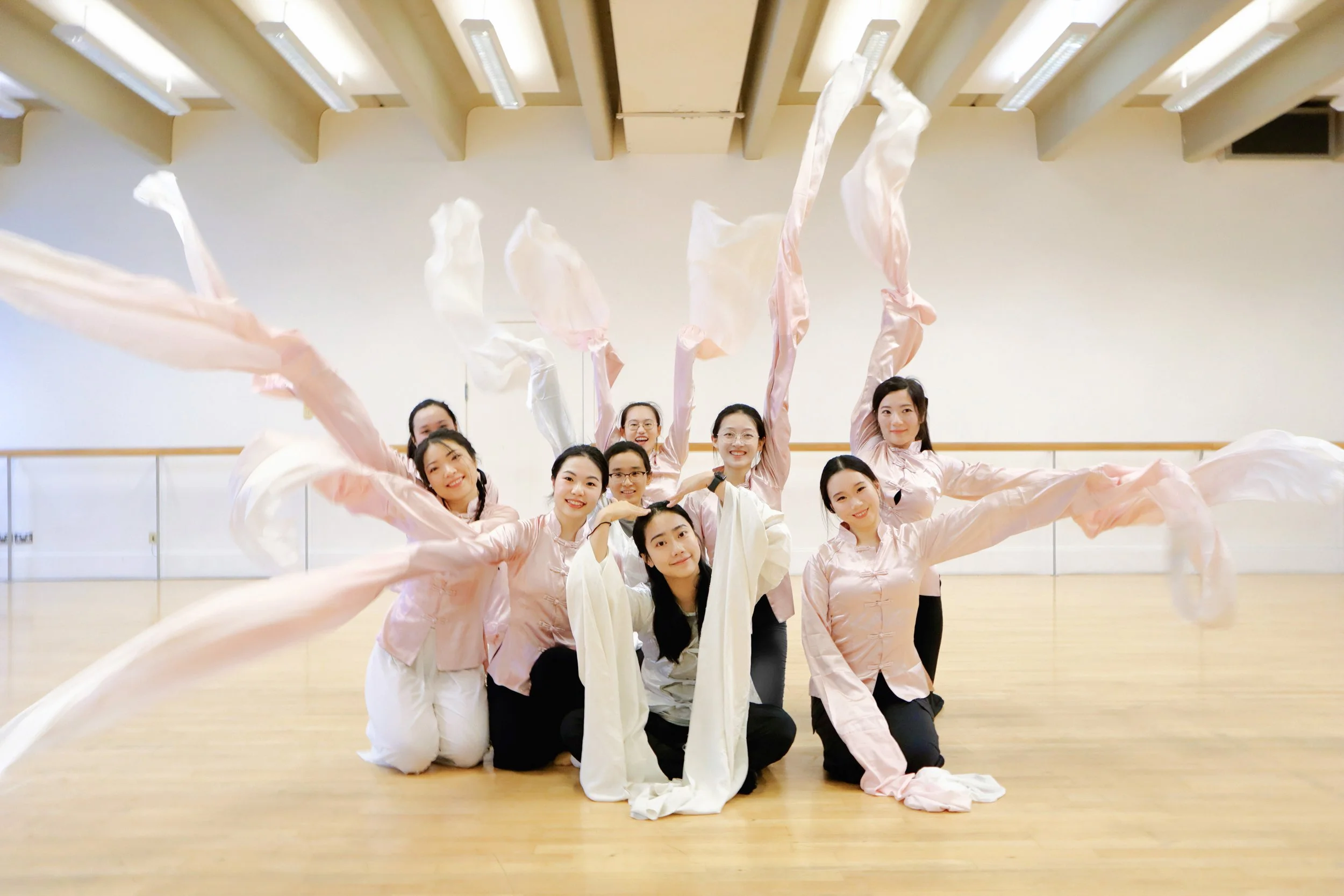 Adult - Traditional Chinese Style Choreography 古典舞剧目