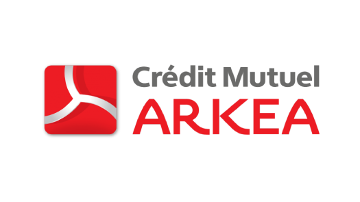 Logo of Crédit Mutuel Arkéa with a red icon and text on a black background.