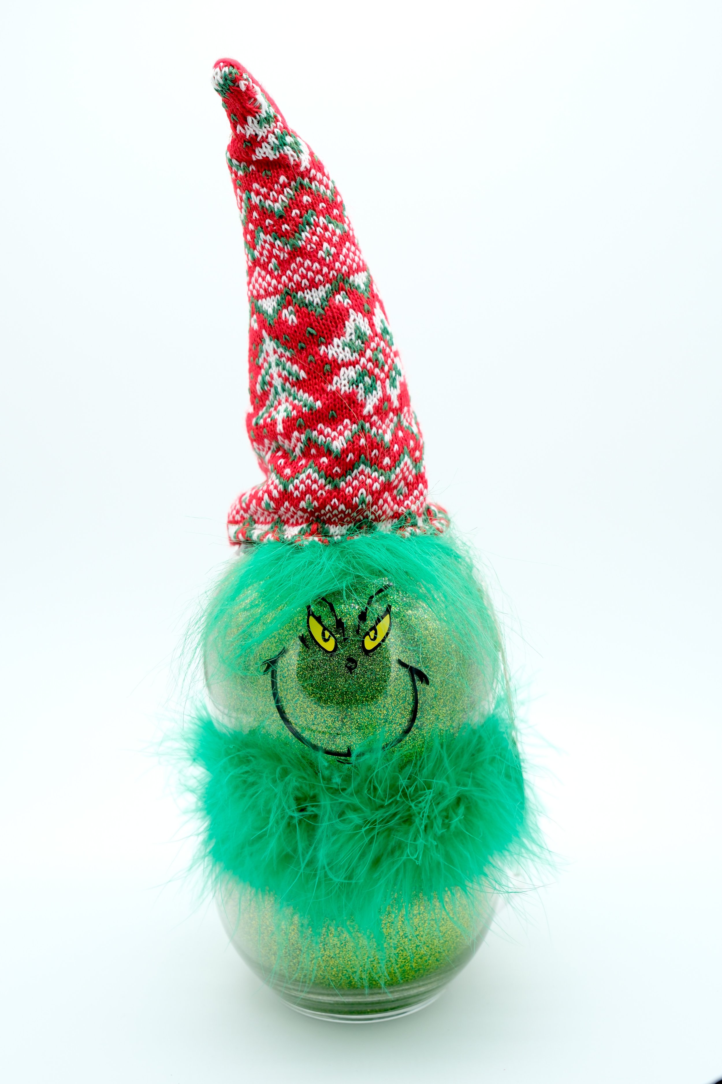 Small Grinch w/Tall Red Pattern Hat - Lights Up