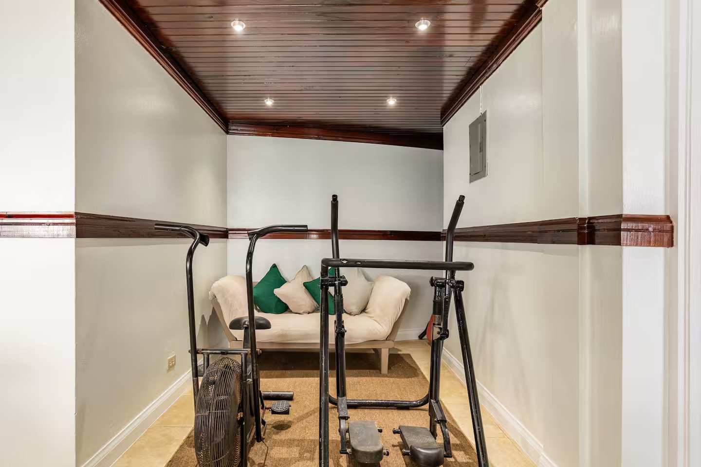 Mini Home Gym at Island2CityRetreat.