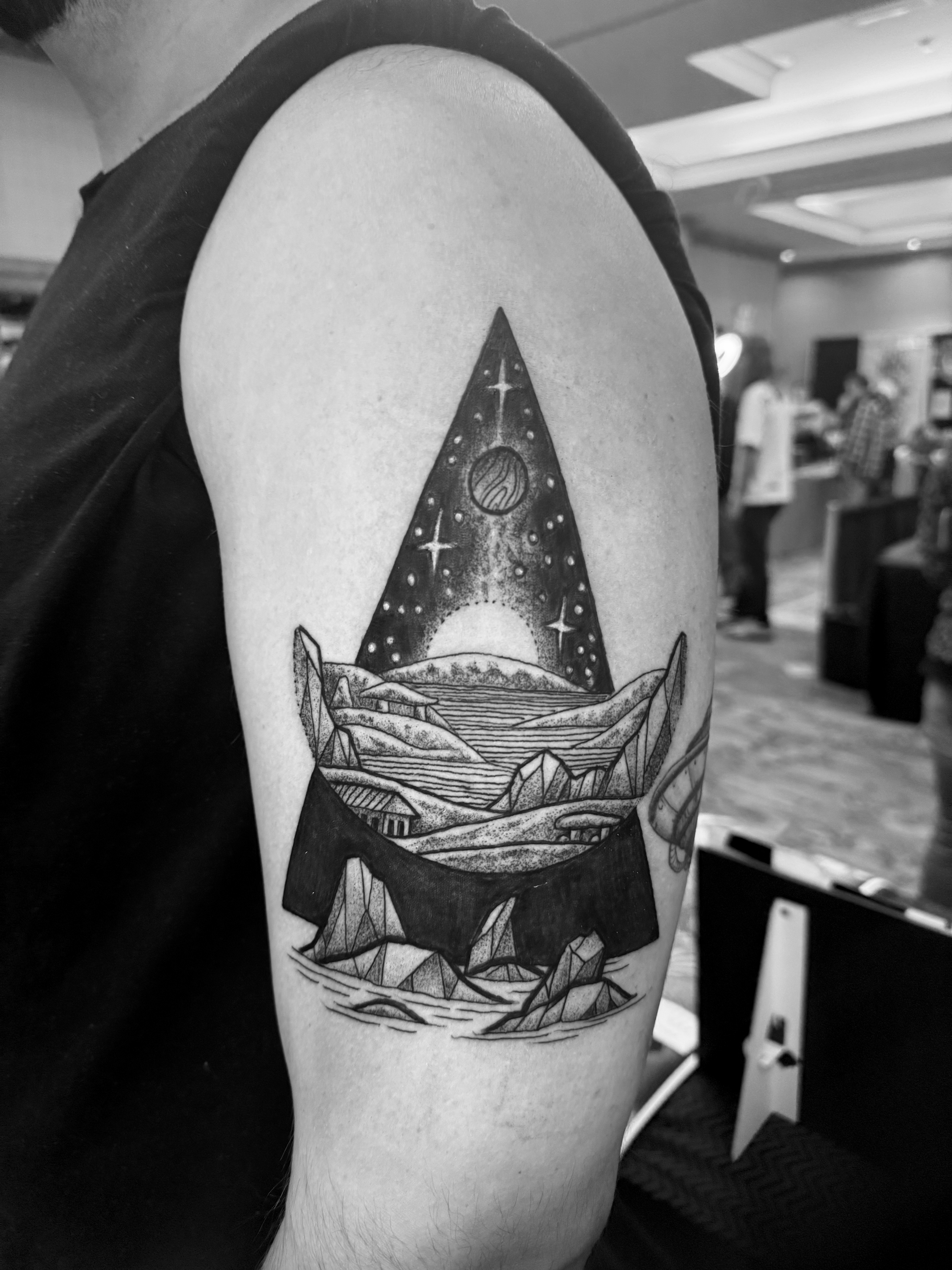 Tattoo in Vignette Style with black work, dot work, and Geometric Patterns. Custom Tattoos in Cincinnati Ohio 