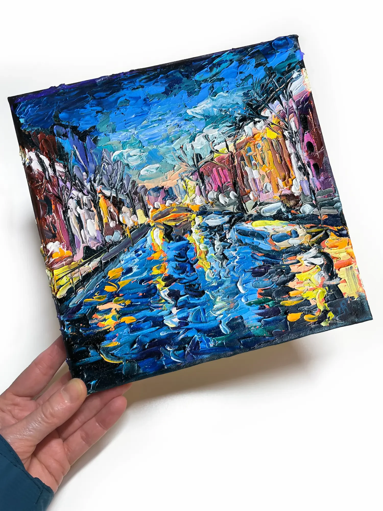 City in motion 2.webp