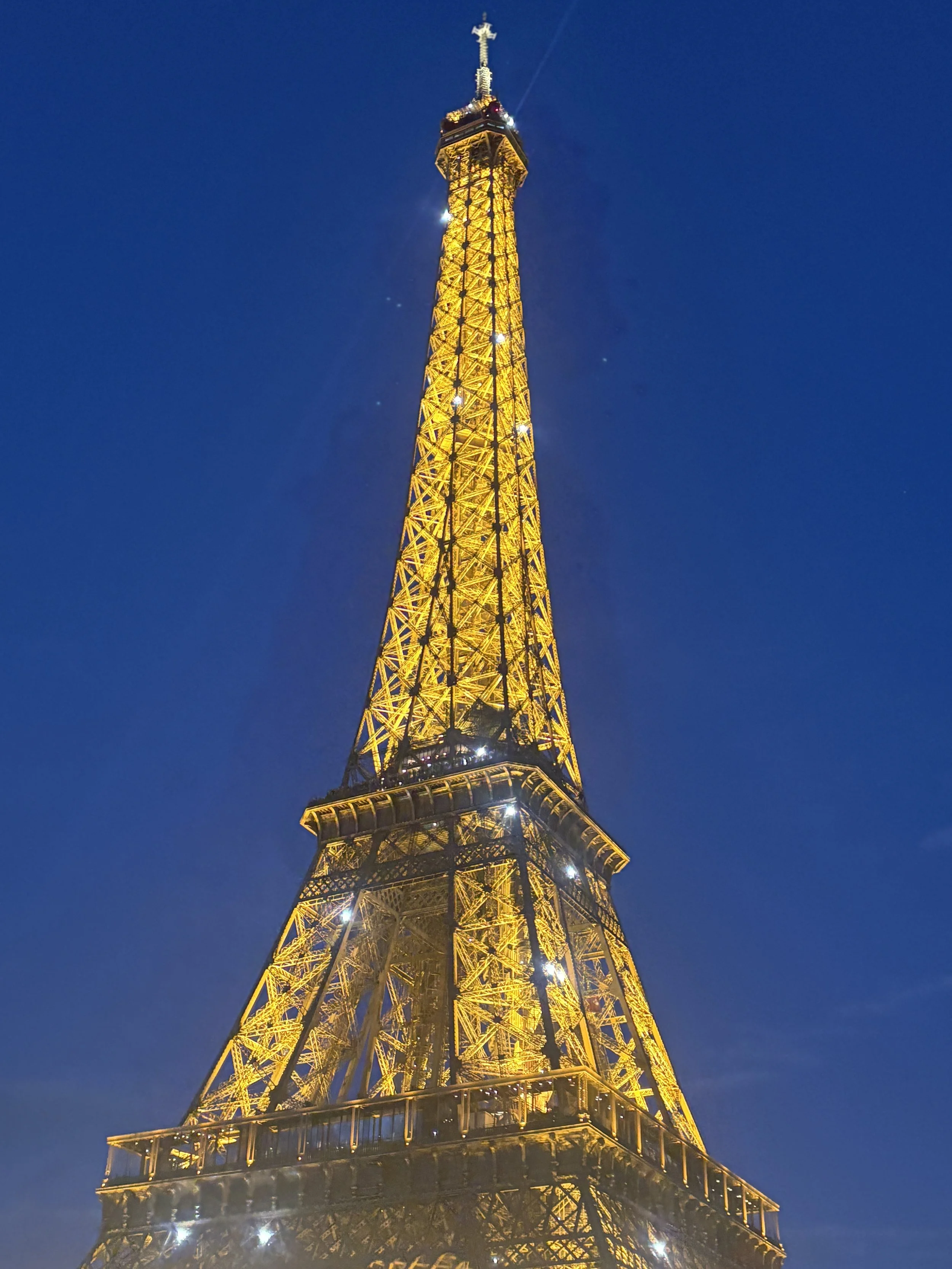 Our Guide: England And Paris, France With Kids