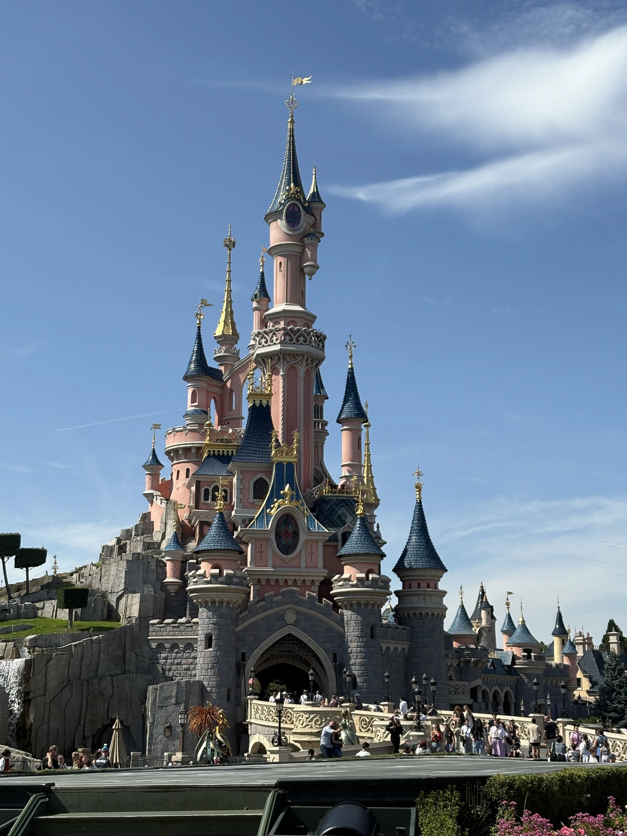 Disneyland Paris One Day Itinerary For a family of four