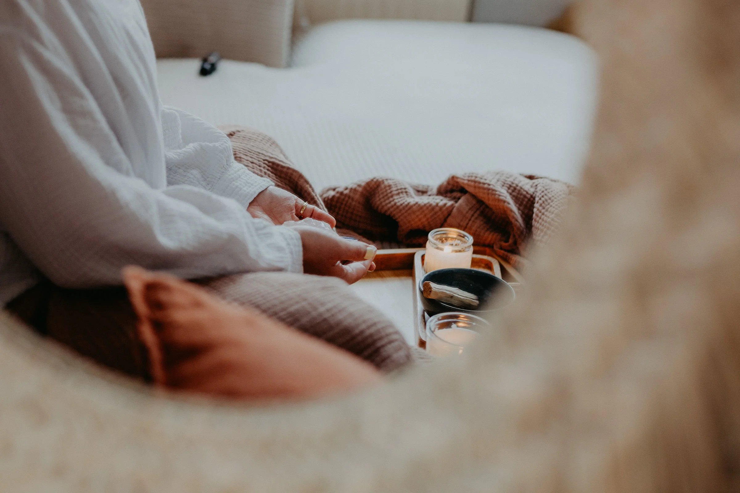 Merle, ganzheitliche Doula in Lüneburg, verbindet Geburtsbegleitung und Selbstfürsorge