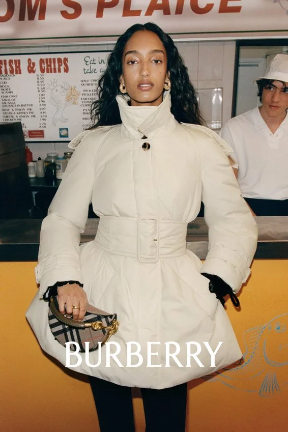 BURBERRY_2025_OTW_25_sRGB_CROPPED_LOGO_10_2x3.jpg