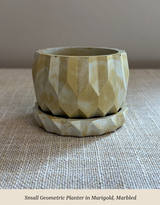 Small Geometric Planter Marigold Marbled.png