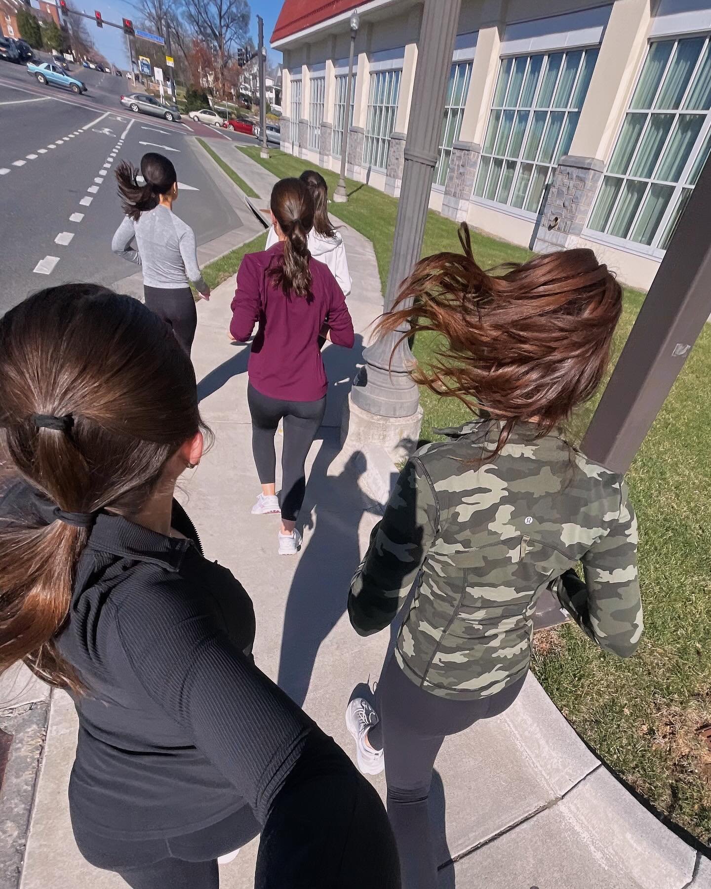 Thursday run around harrisonburg!!! 🏃&zwj;♀️Hope everyone has an amazing Easter weekend!!🐣