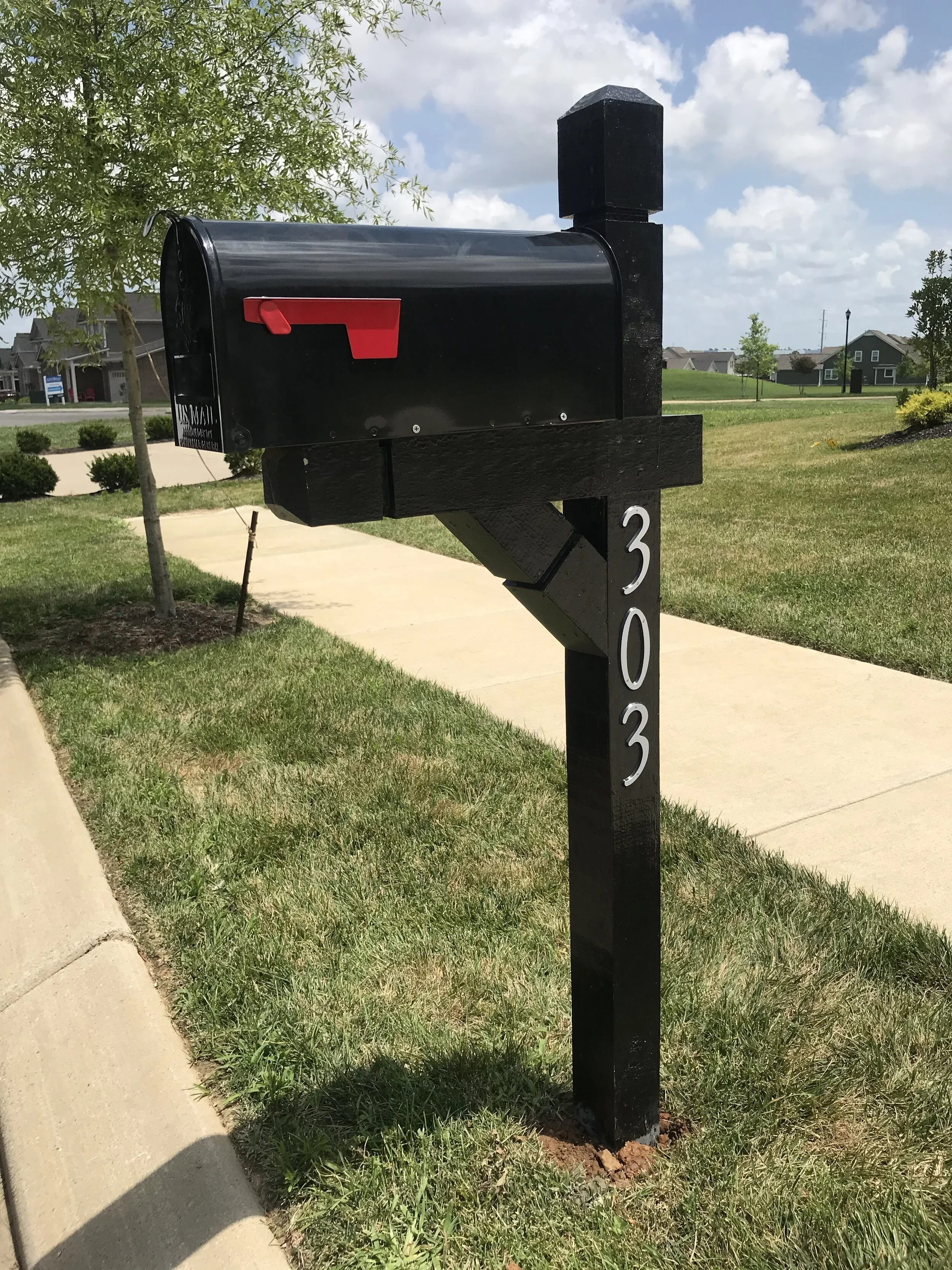 Notched 4x4 (Painted)