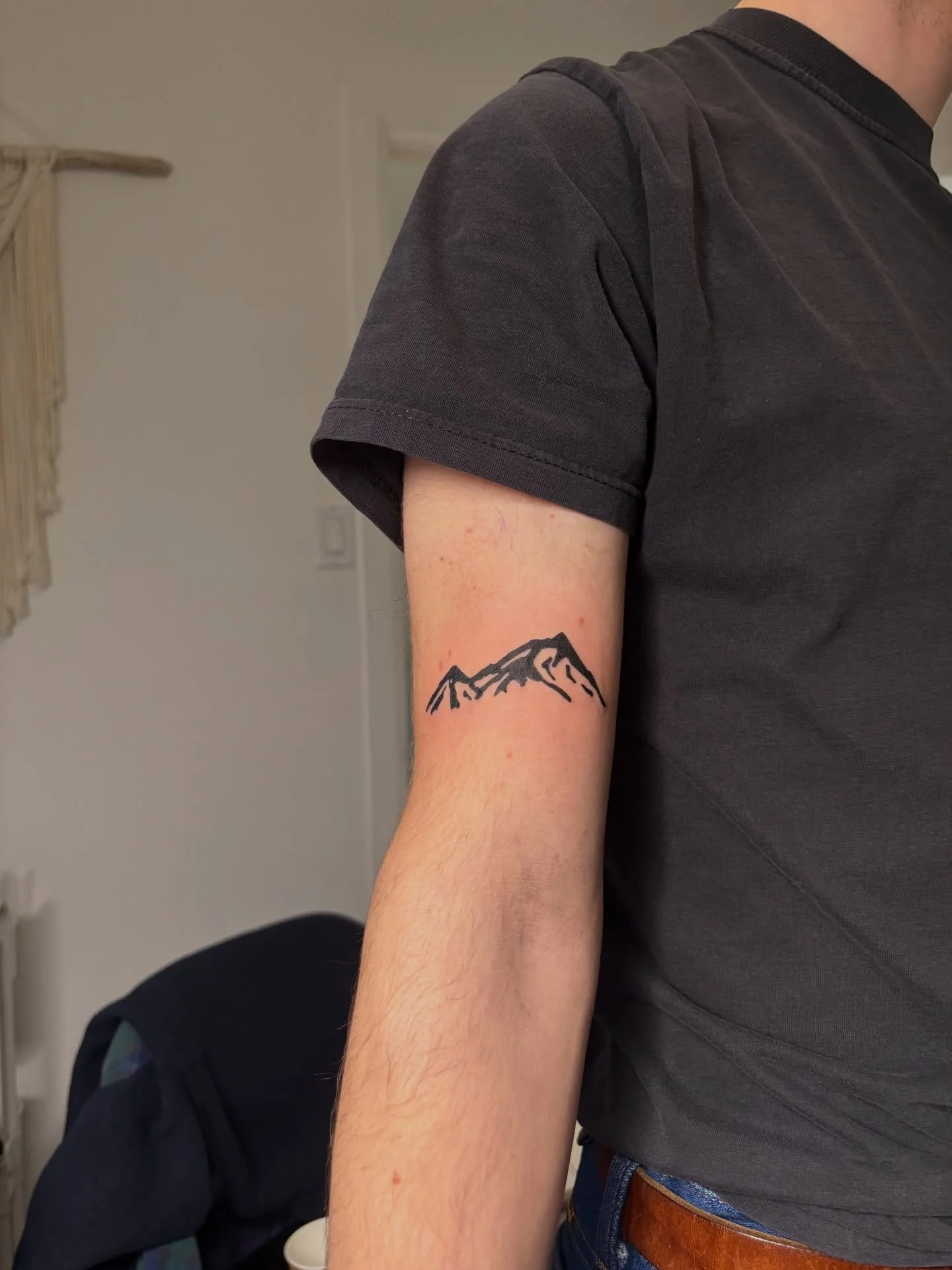 Merci @alexander.prr pour ta pr&eacute;cieuse confiance sur tes projets 🫶🏻
Design non original de ma part, 
cr&eacute;ation de @kinsey.h.designs