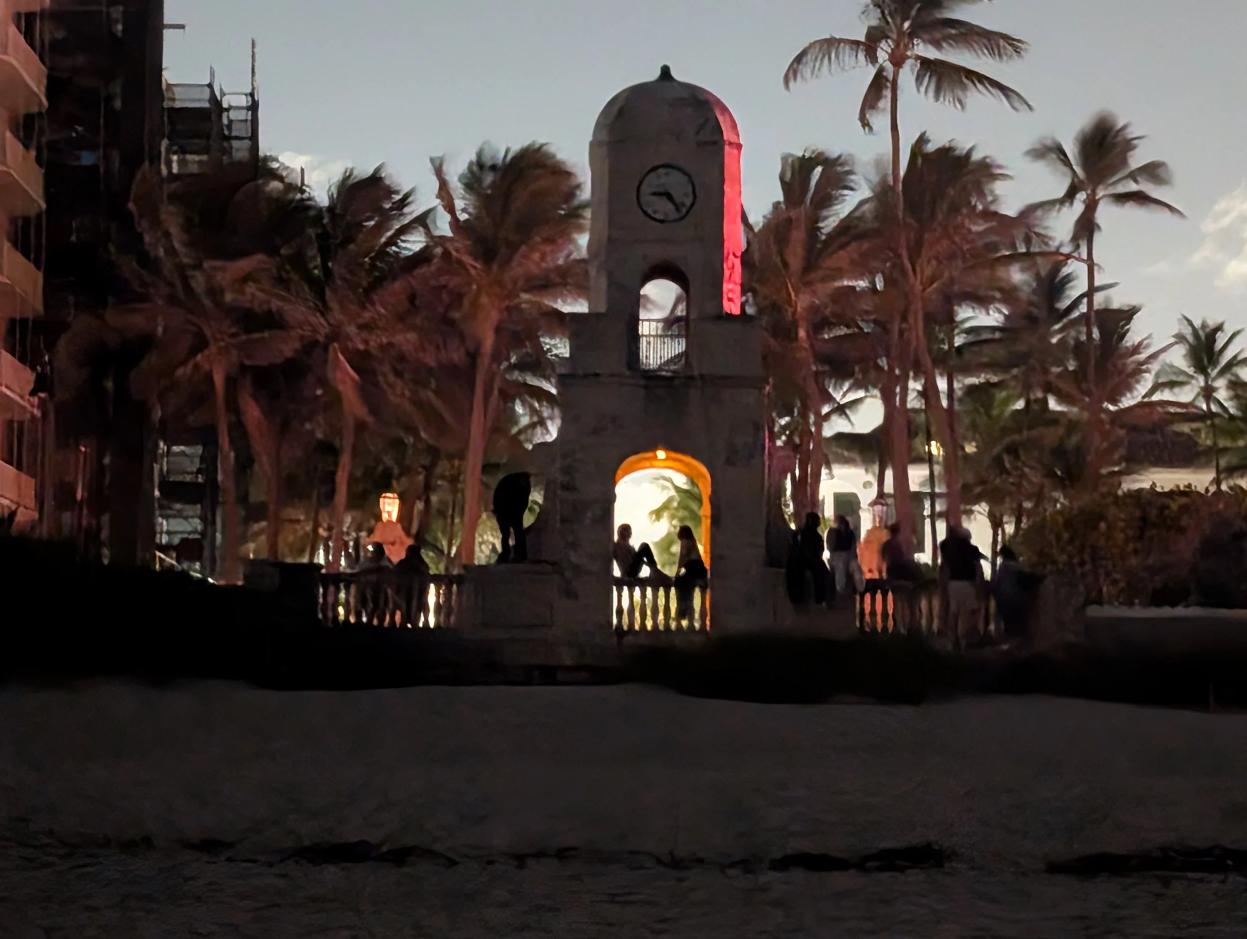 PXL_20250612_012544738.NIGHT.jpg