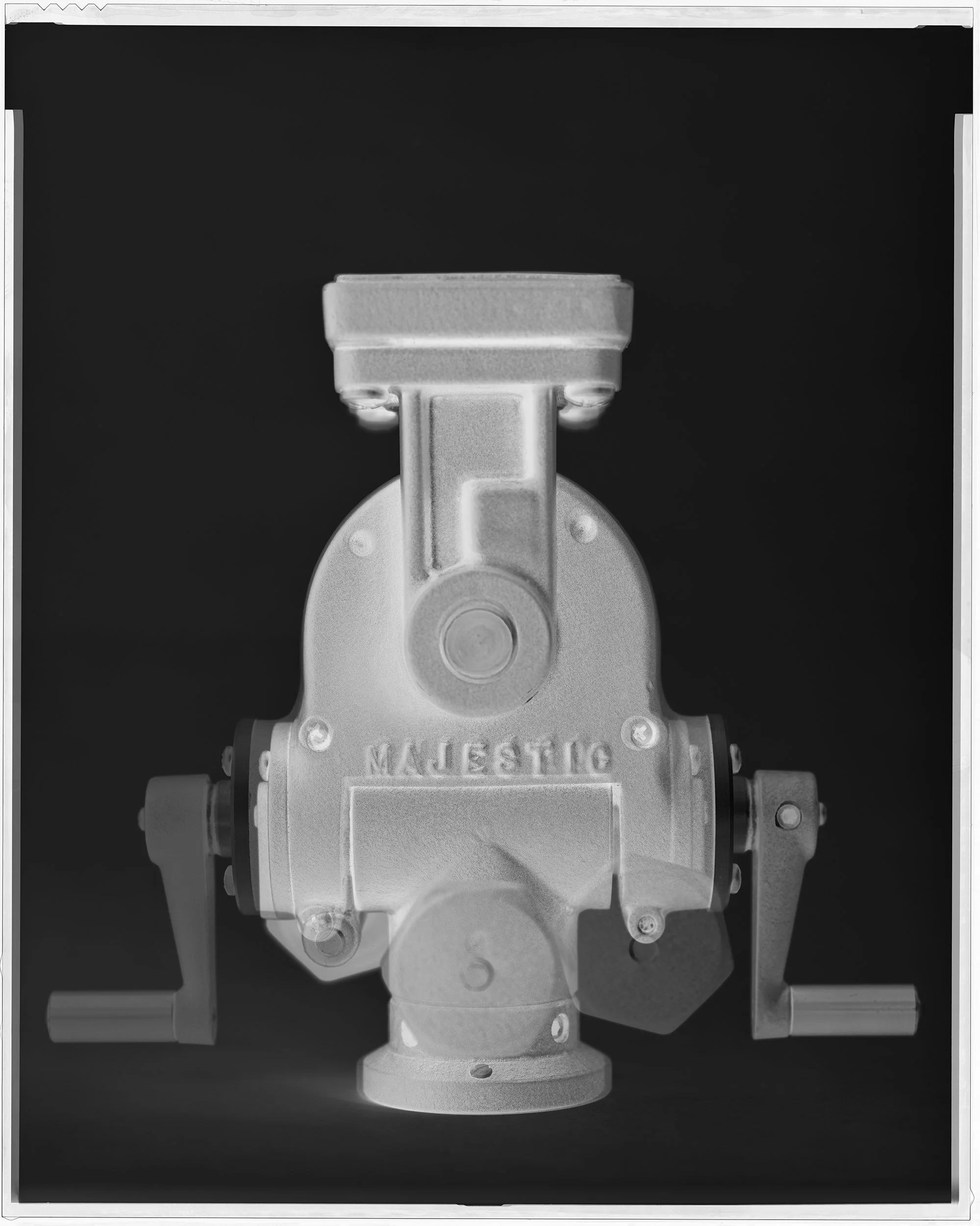 'Apparatus_08 Majestic_Chicago'  2023