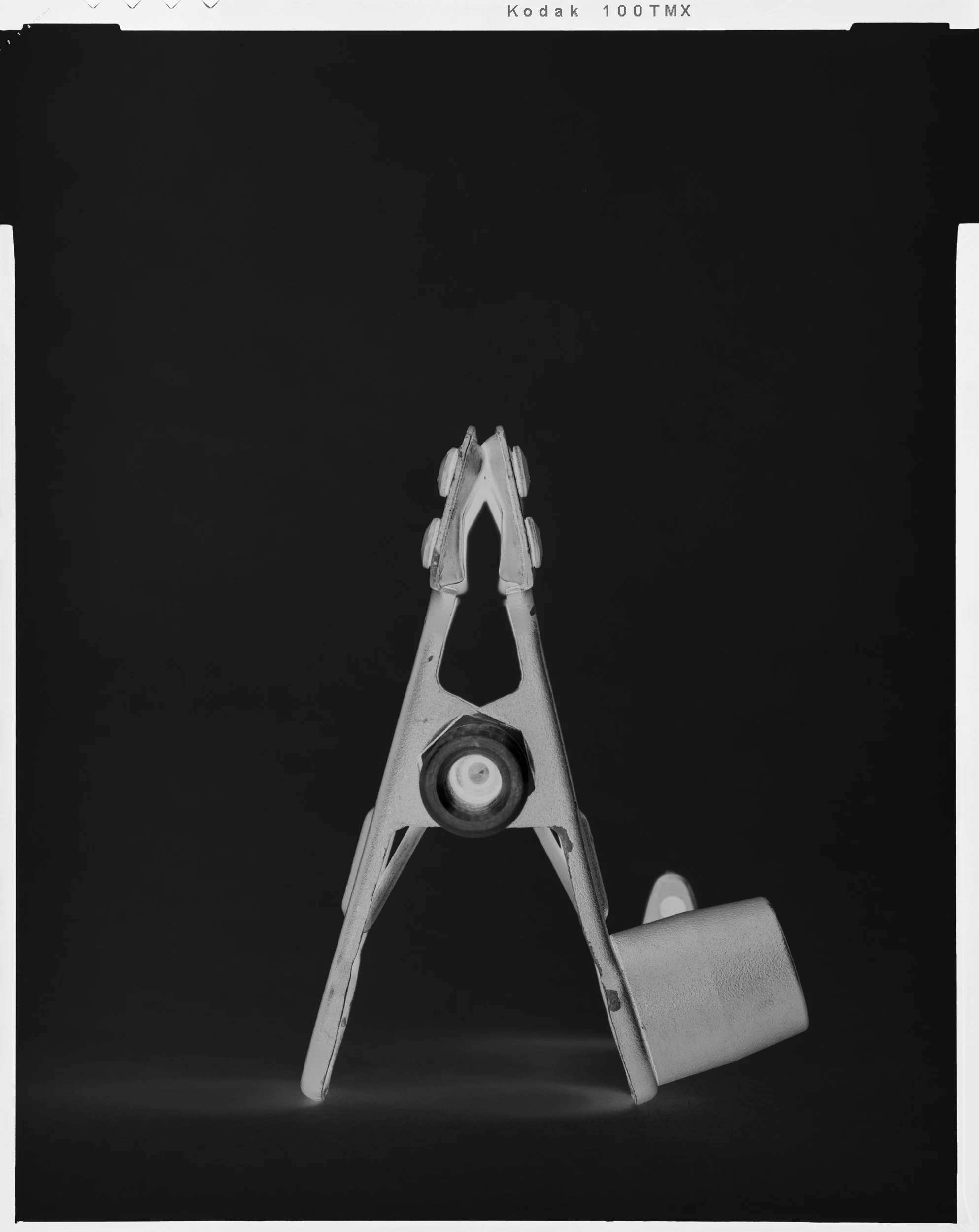 'Apparatus_07 Manfrotto 275'  2023