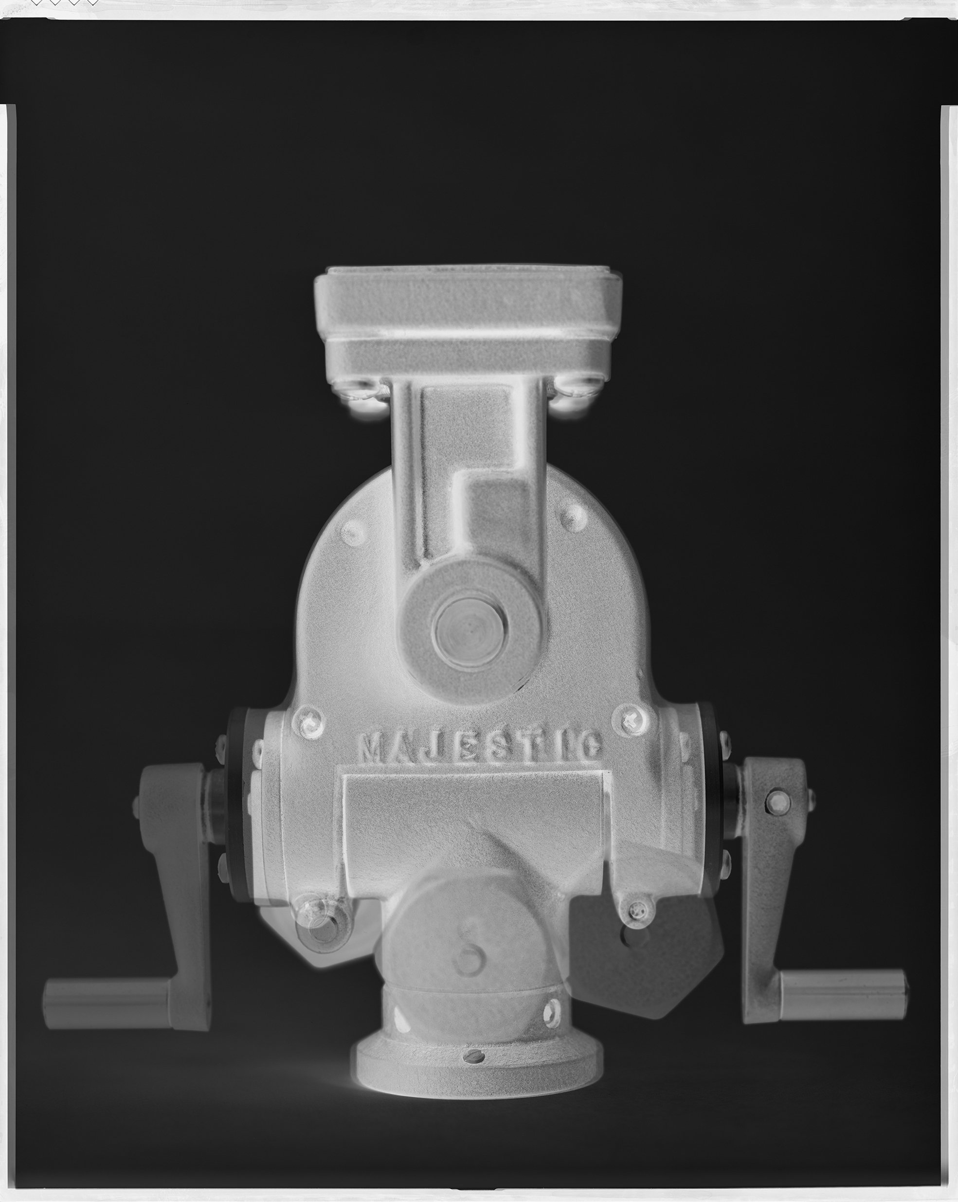 'Apparatus_08 Majestic_Chicago'  2023