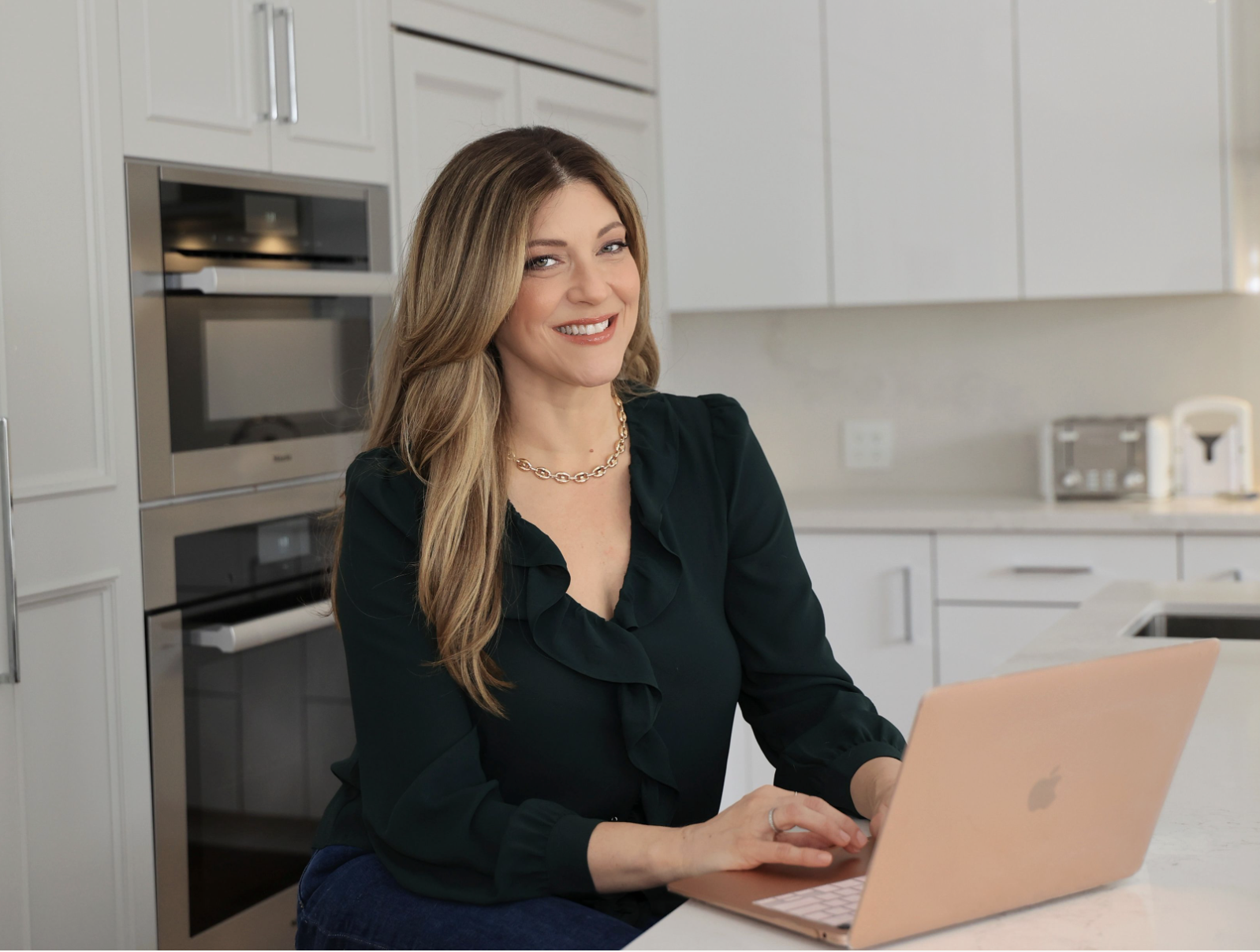 Dr. Jennifer Zelovitsky, MD