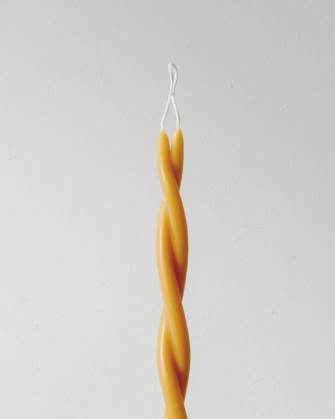 Beeswax Eutierria Tapers