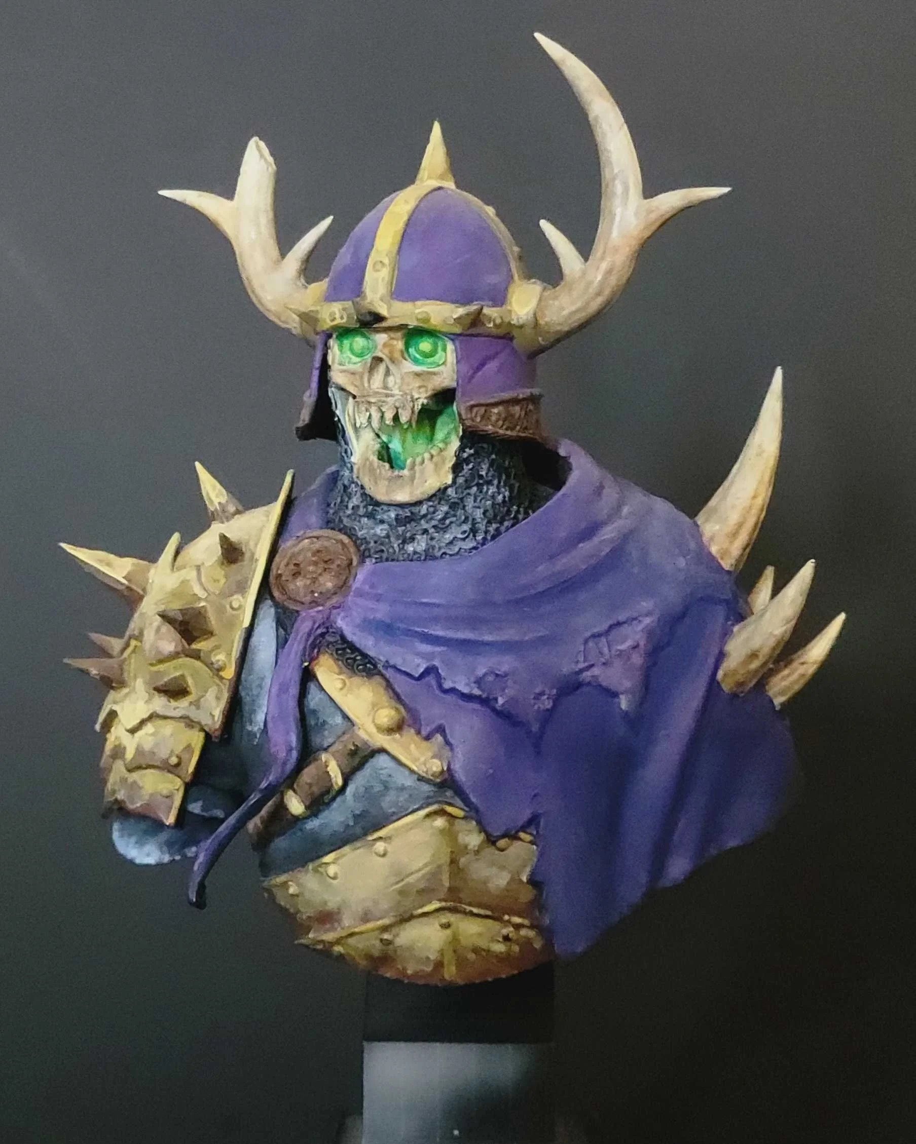 Skeletor Bust - Front.jpg