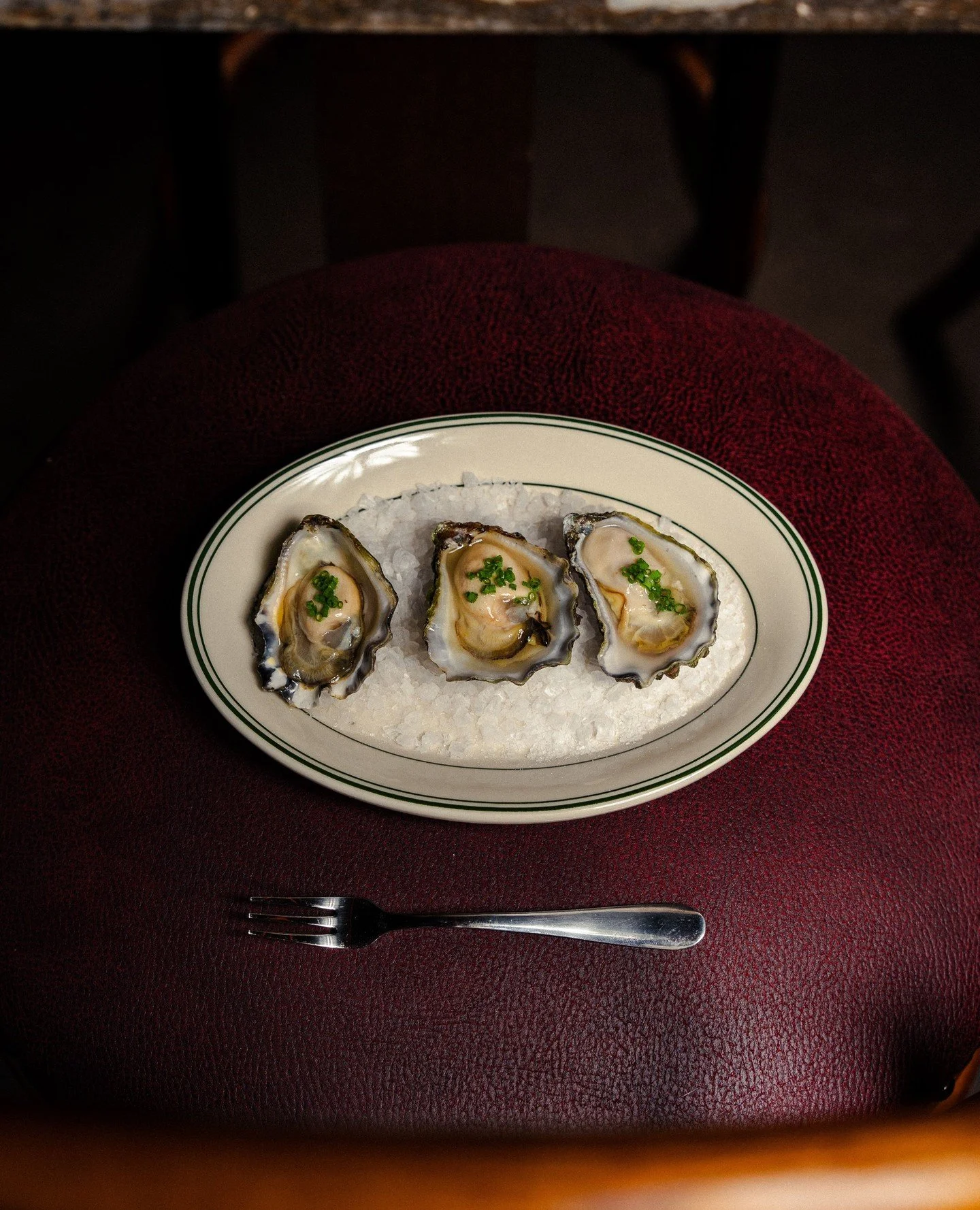 $15 Oysters and martinis. A very good Friday decision.⁠
⁠
Some things just belong together. A cold martini, fresh oysters and a Friday night at Chaplin&rsquo;s.⁠
⁠
See you Friday at 5?