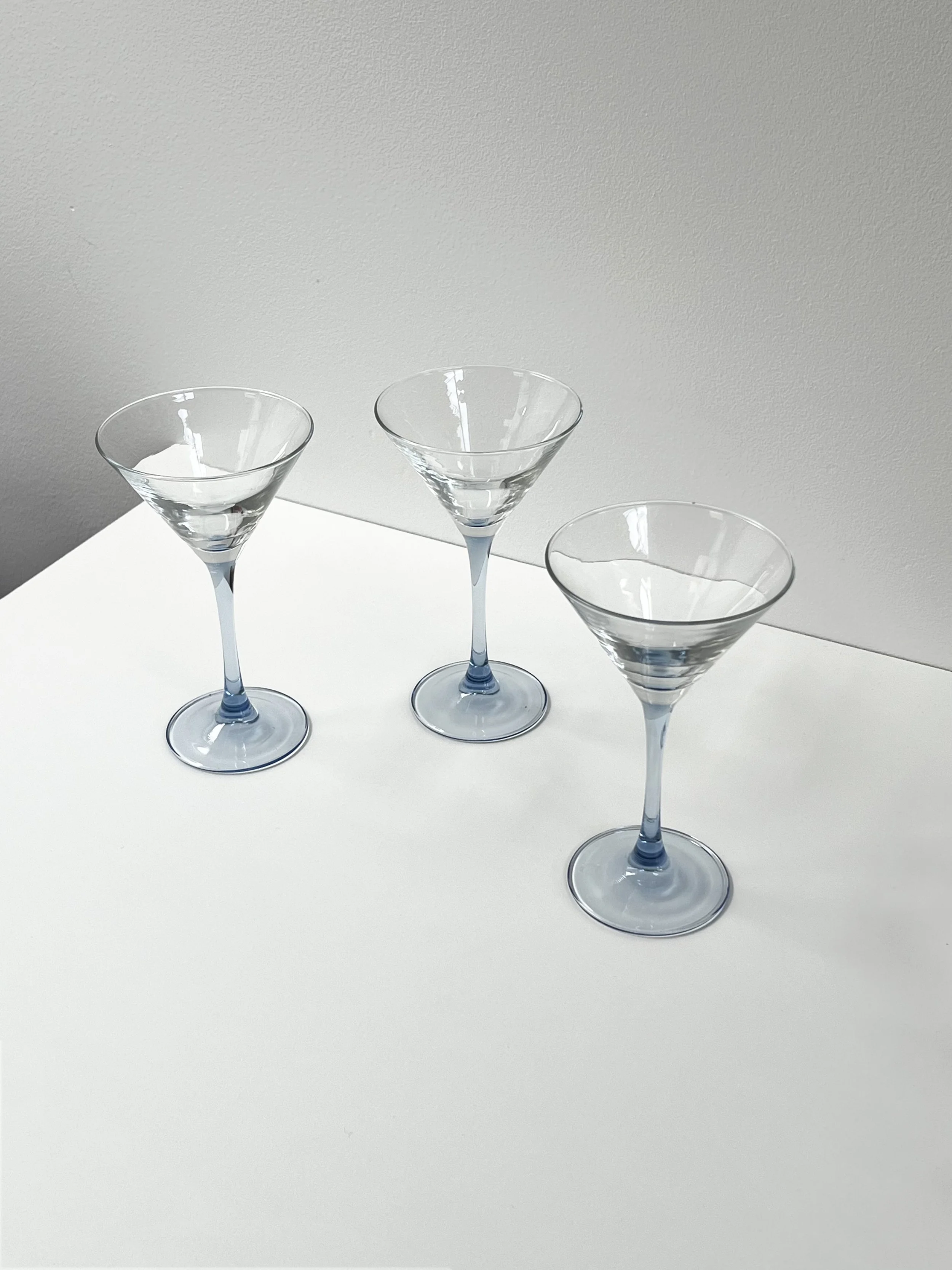 blue martini glasses —  Luminarc