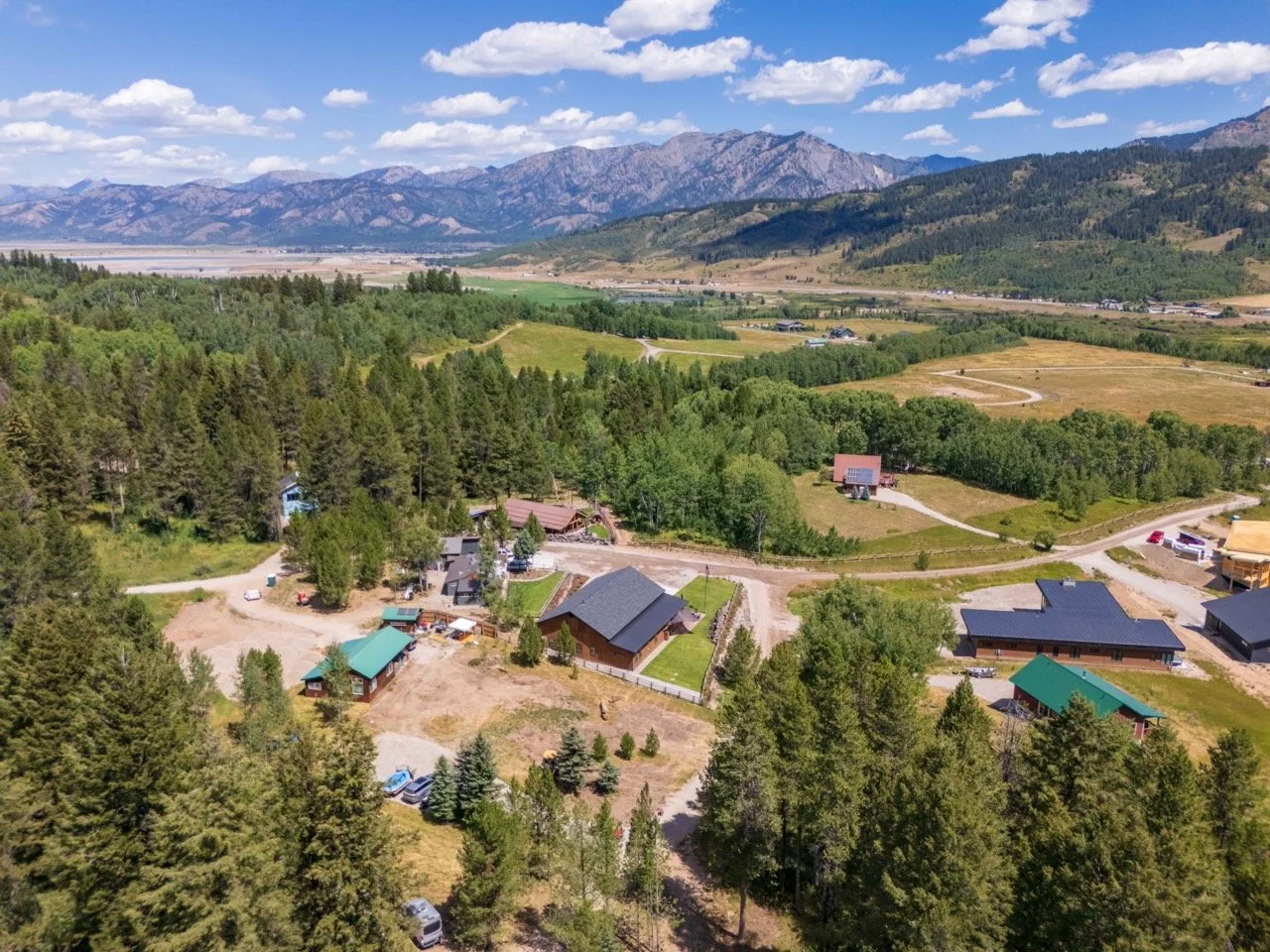 Alpine Retreat_0069_D copy Large.jpeg