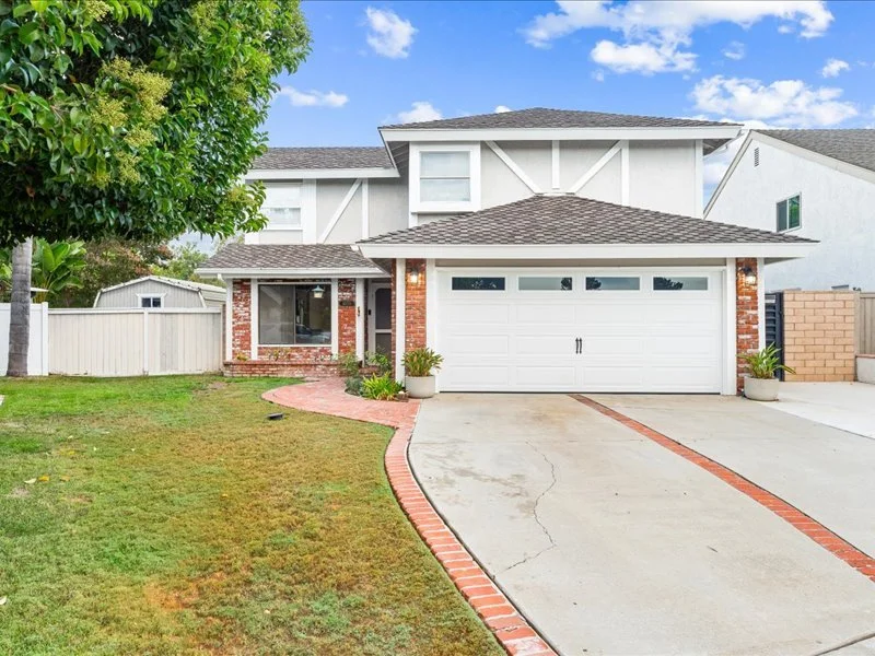 7 Boone | Represented Landlord & Tenant