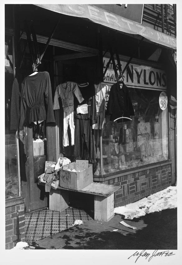 Gertz Dry Goods Storefront-Blake Ave-Brooklyn 1949.jpg