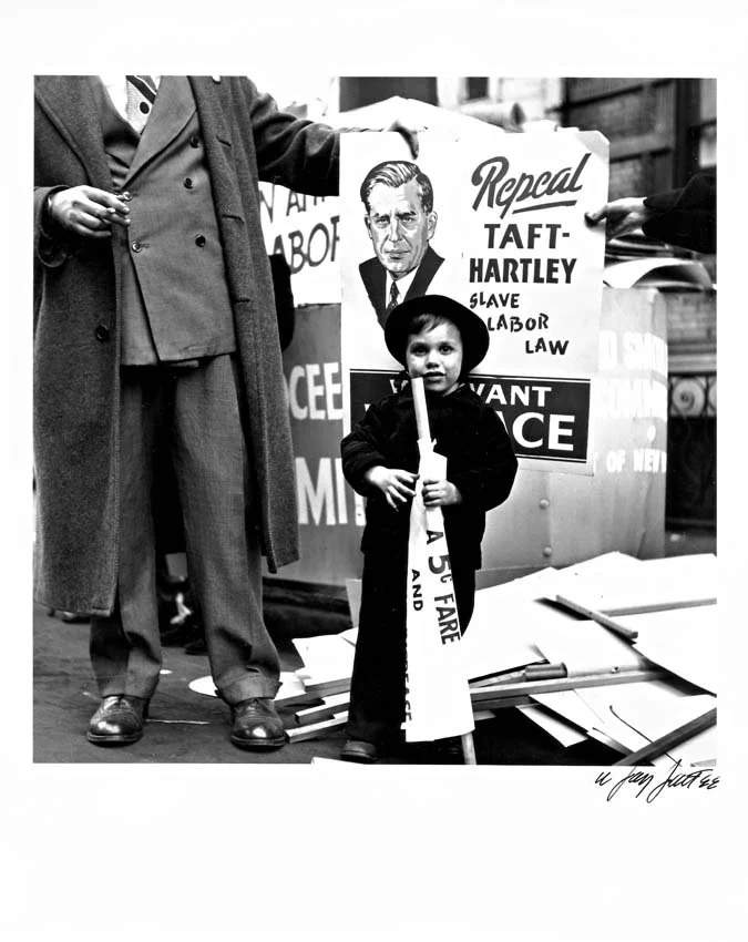 Local 65-May Day Parade3-NYC 1948.jpeg