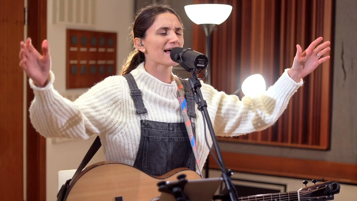 I hope you&rsquo;ve been worshipping!
Our music video for &ldquo;O Come All Ye Faithful (Come and Worship)&rdquo; is out now on YouTube.
🔗Link in our bio
#ocomeallyefaithful #HopeCollectiveNYC #ChristmasEP #EPRelease #WorshipNight #ChristianMusic #F