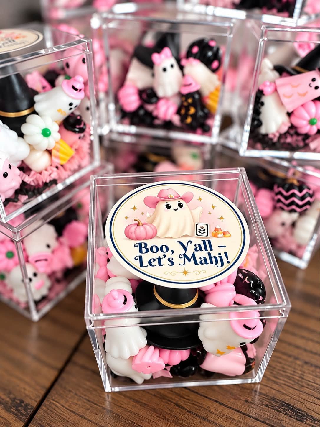 Boo Y'all Mahj with Holly Trinkets (Pink)