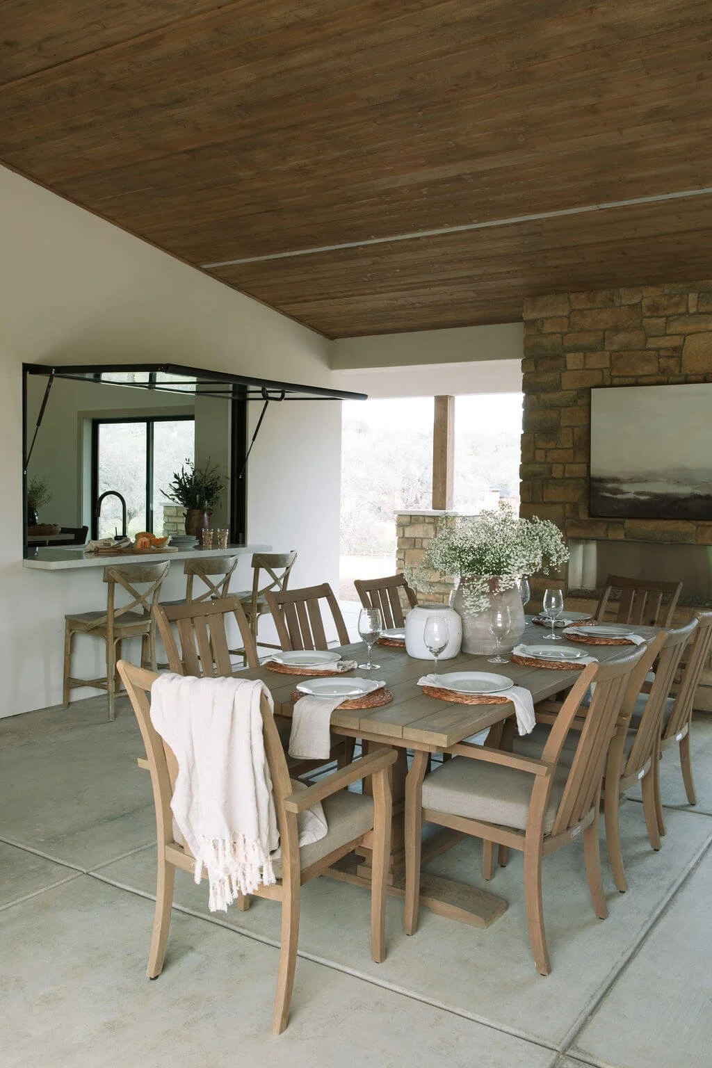 El Dorado Hills Custom Homes - Haven in the Hills by Tankersley Construction (25).jpg